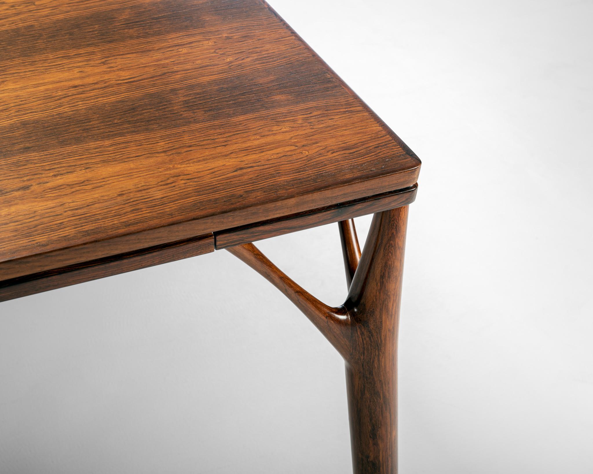 H. Sigh & Son Rosewood Dining Table, Denmark c1960 For Sale 5