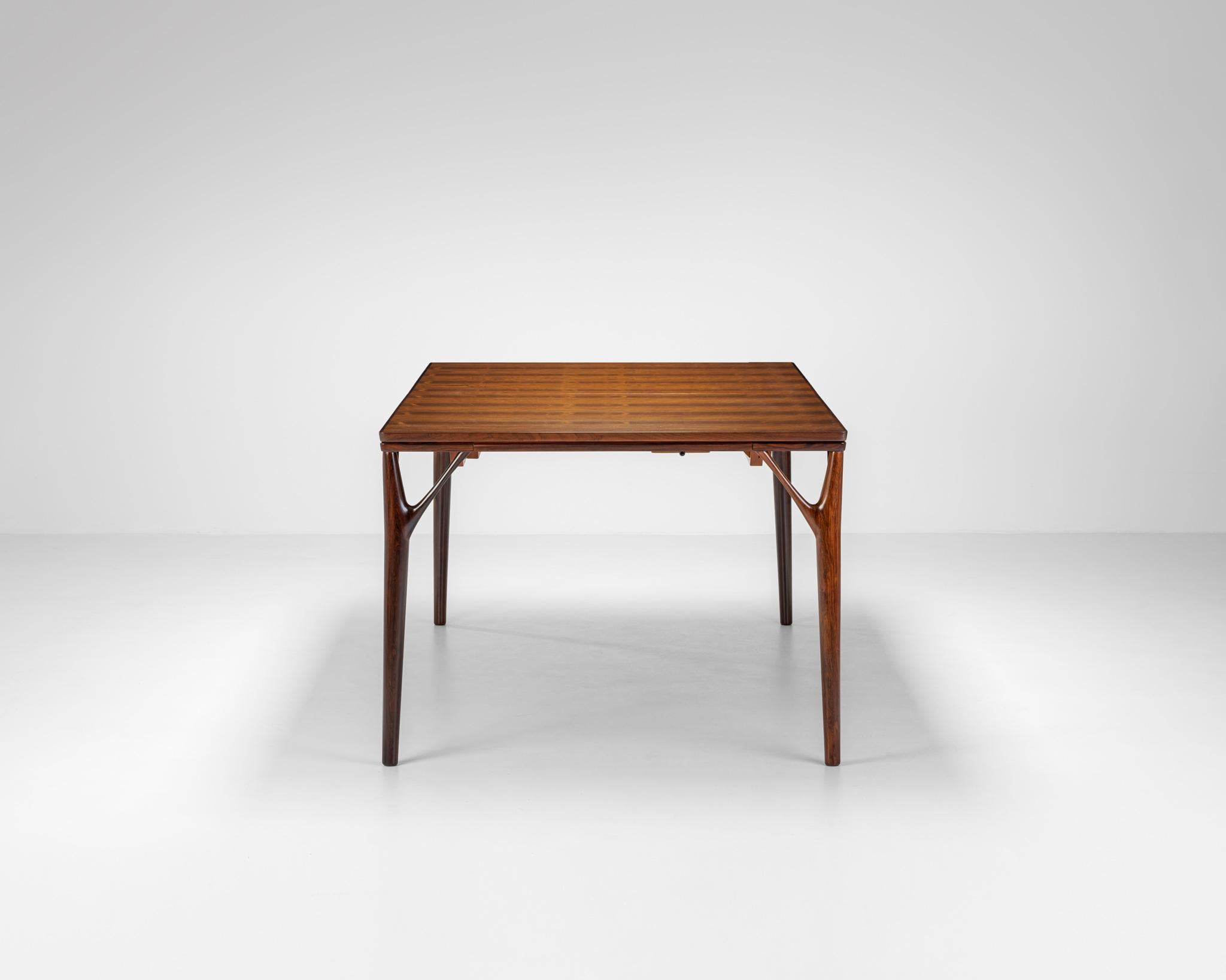 H. Sigh & Son Rosewood Dining Table, Denmark c1960 For Sale 2