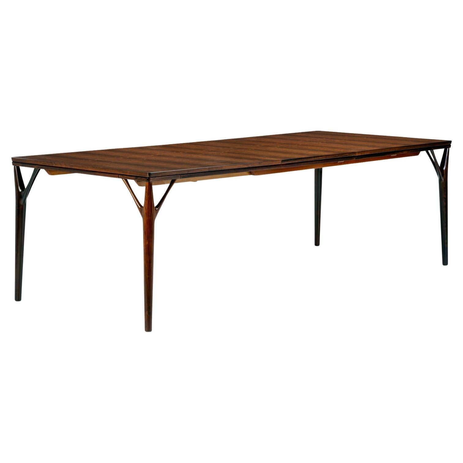 H. Table de salle à manger en bois de rose Sigh & Son, Danemark c1960