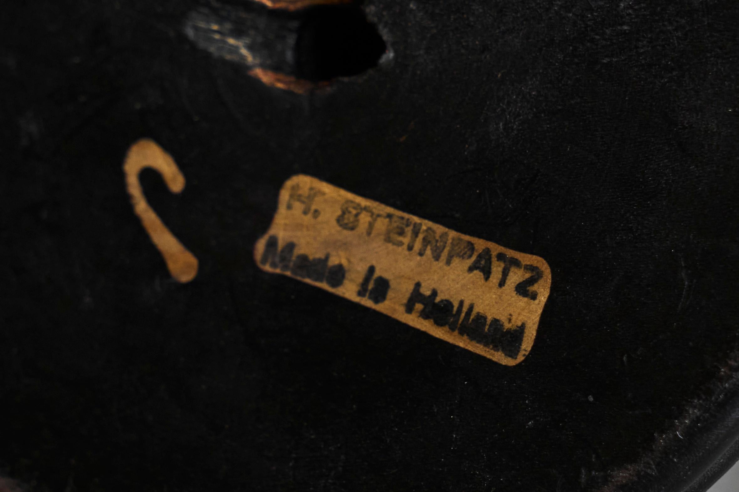 H. Steinpatz Paire de lampes de table de l'école d'Amsterdam peintes à la main, années 1920 en vente 2