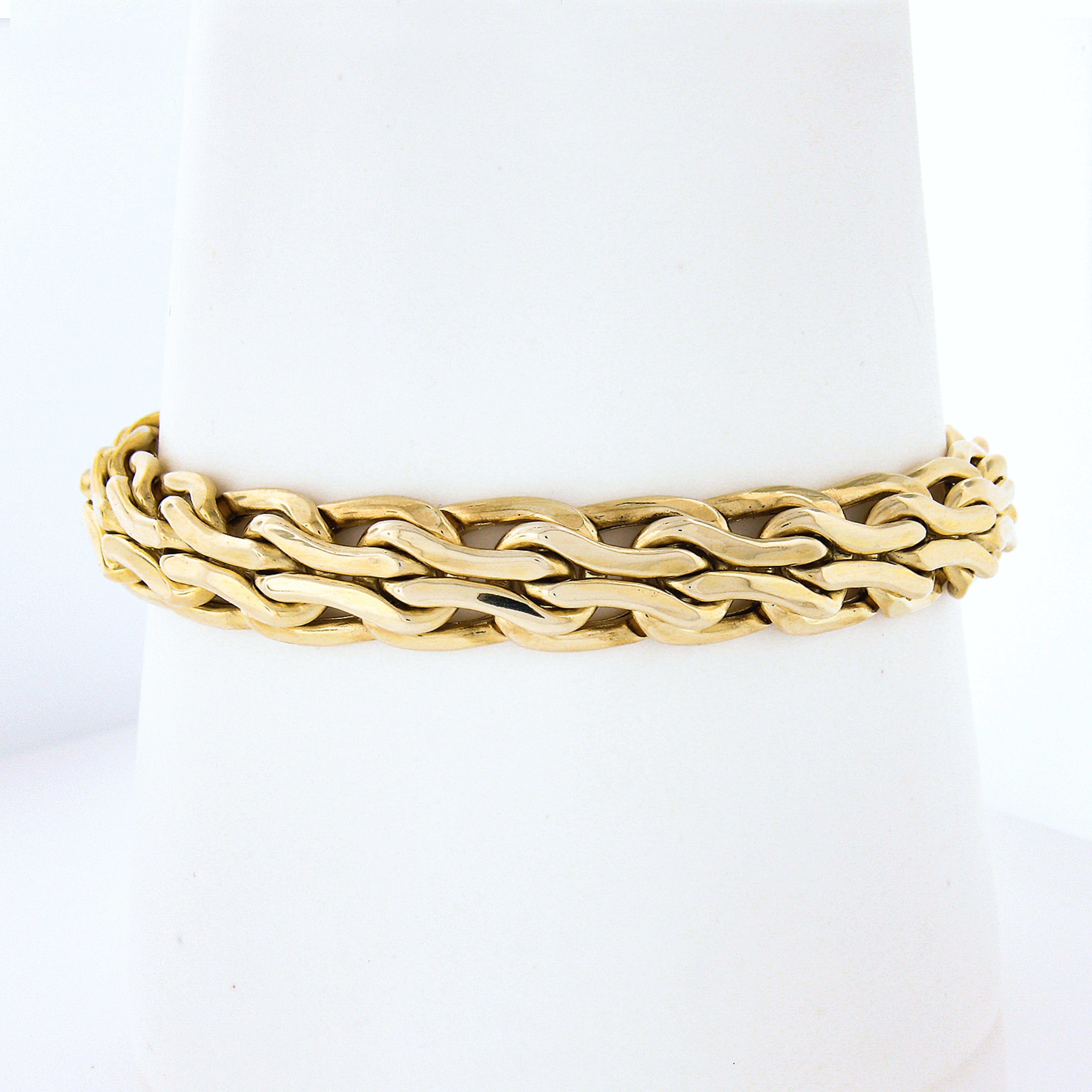 Here we have a very well made bracelet designed by H.Stern that is crafted from solid 14k yellow gold. The bracelet features wide puffed Bismark links with an amazing high polished finish throughout and connect seamlessly to give the piece its