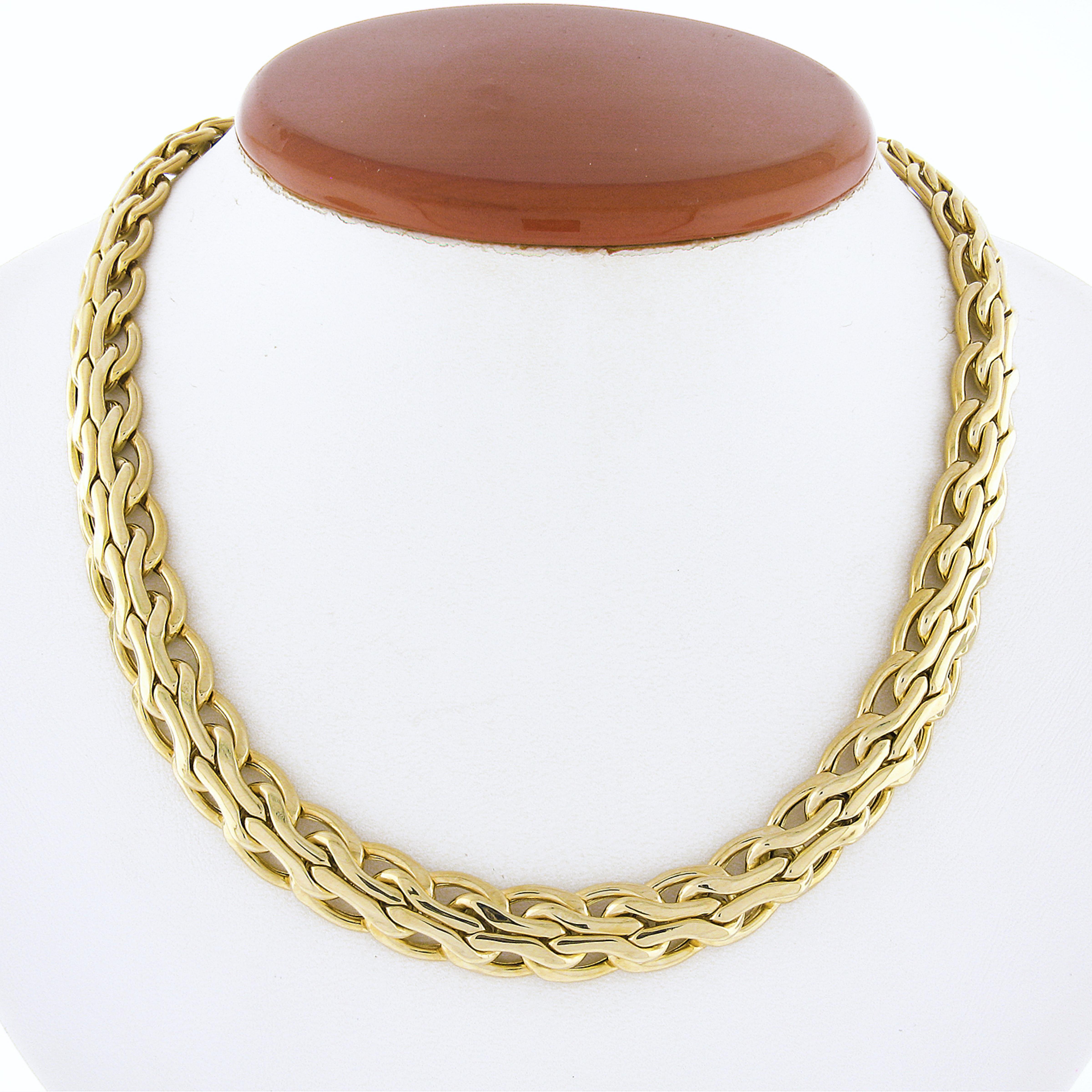 Here we have a very well made collier necklace designed by H.Stern and crafted from solid 14k yellow gold. The necklace features wide puffed Bismark links with wonderful high polished finish throughout and connect seamlessly to give the piece its