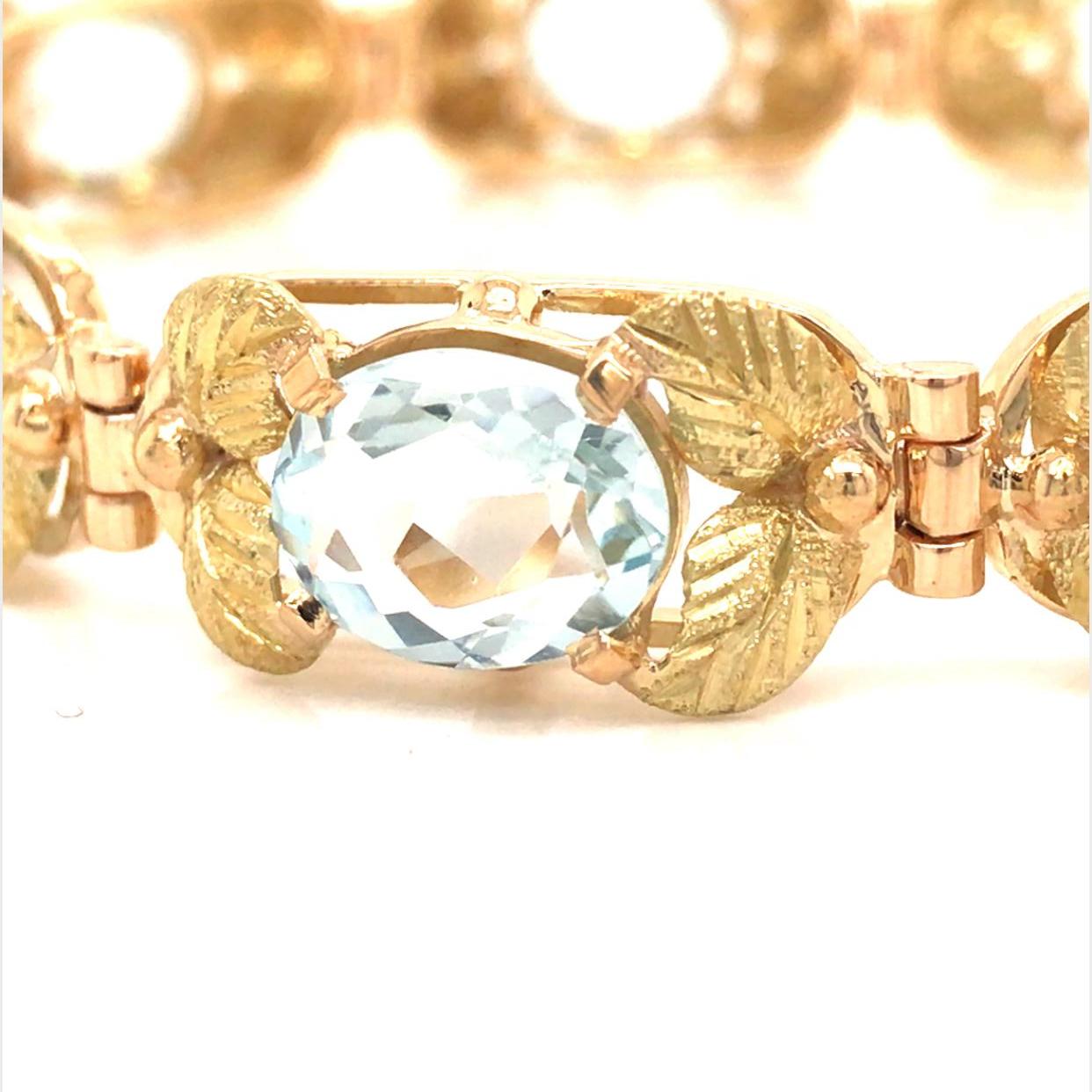 H Stern 18K Aqua Link Bracelet Yellow Gold In Good Condition For Sale In Boca Raton, FL