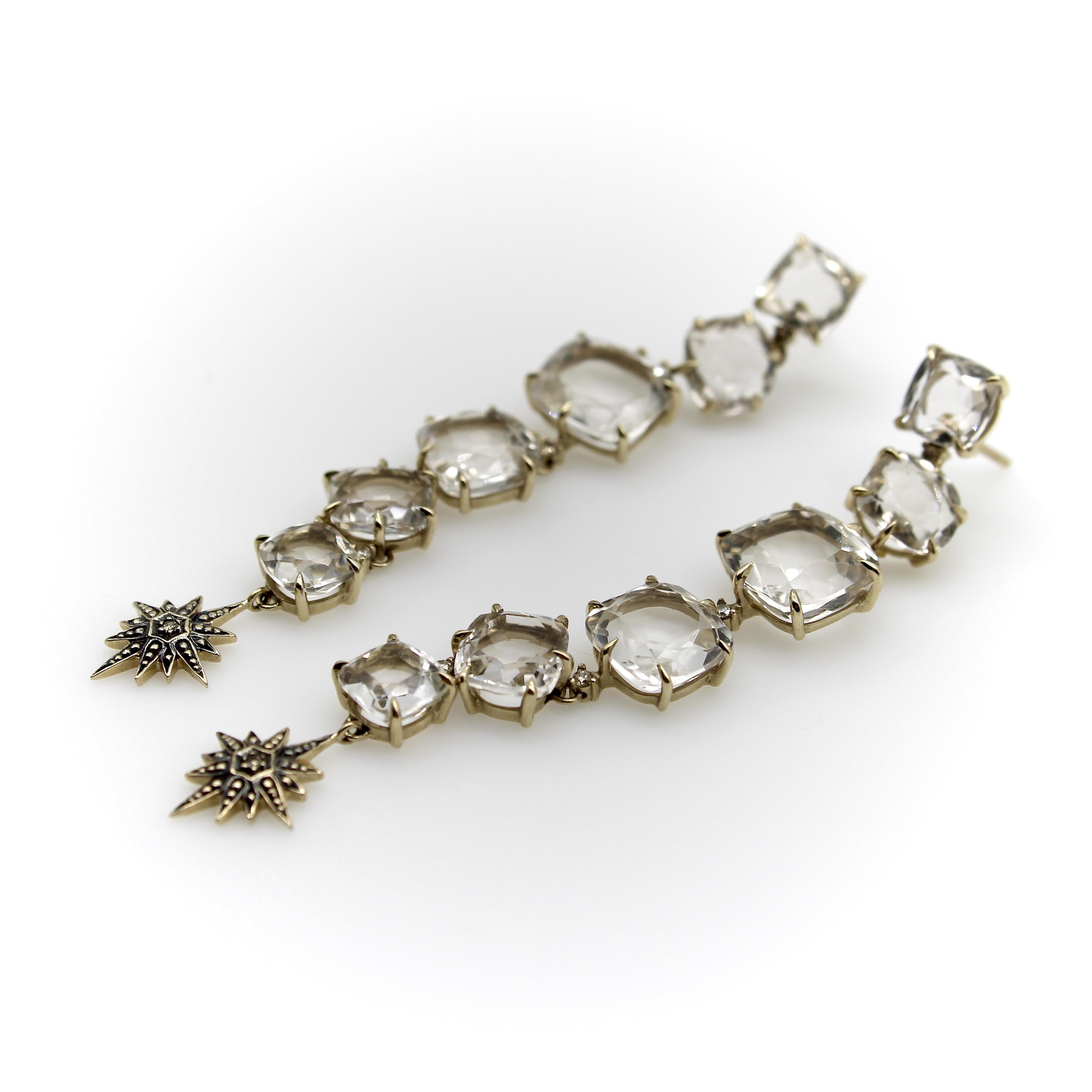 Contemporaneo H. Stern Orecchini a goccia in oro 18 carati con quarzo lunare e diamanti in vendita