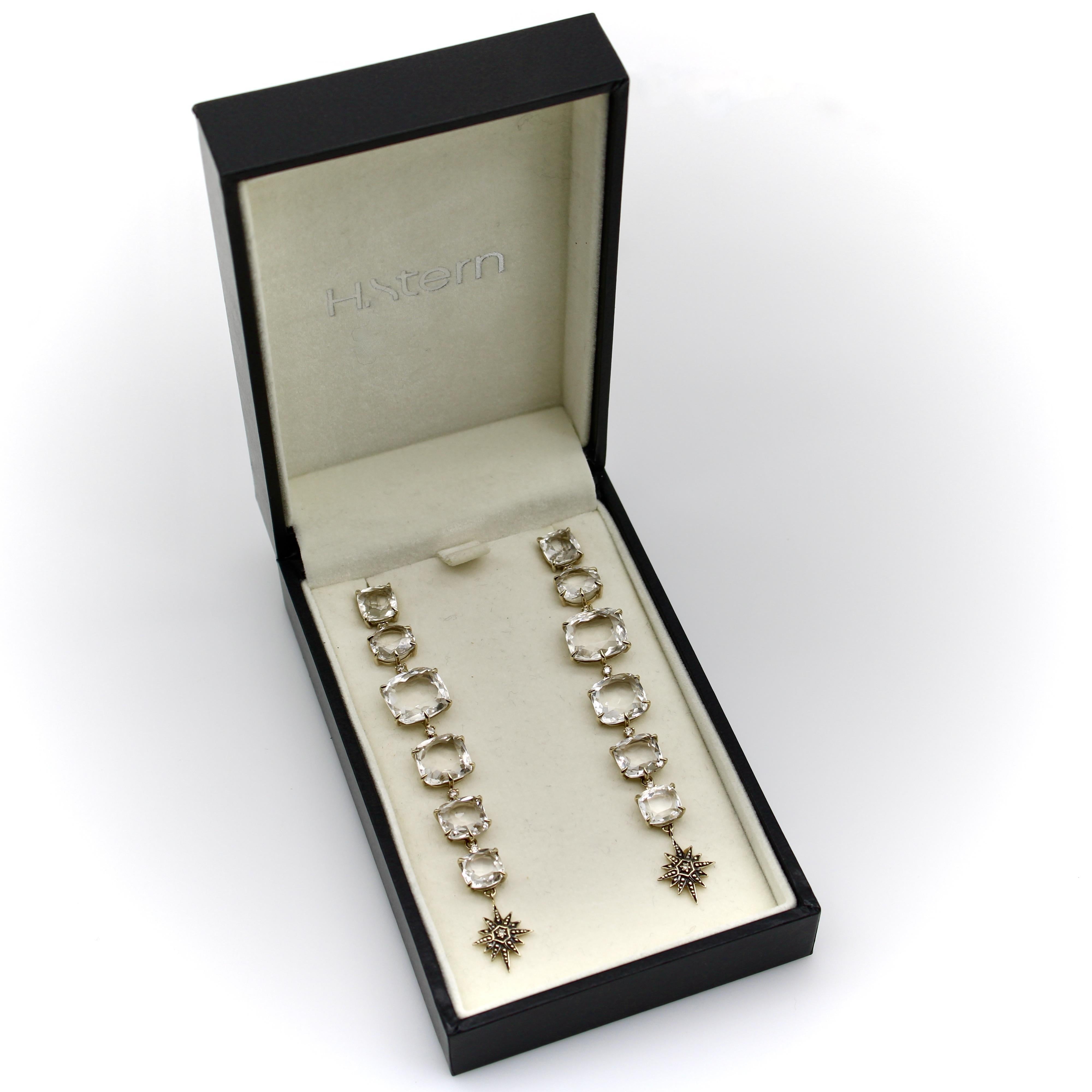 H. Stern Orecchini a goccia in oro 18 carati con quarzo lunare e diamanti In condizioni buone in vendita a Venice, CA