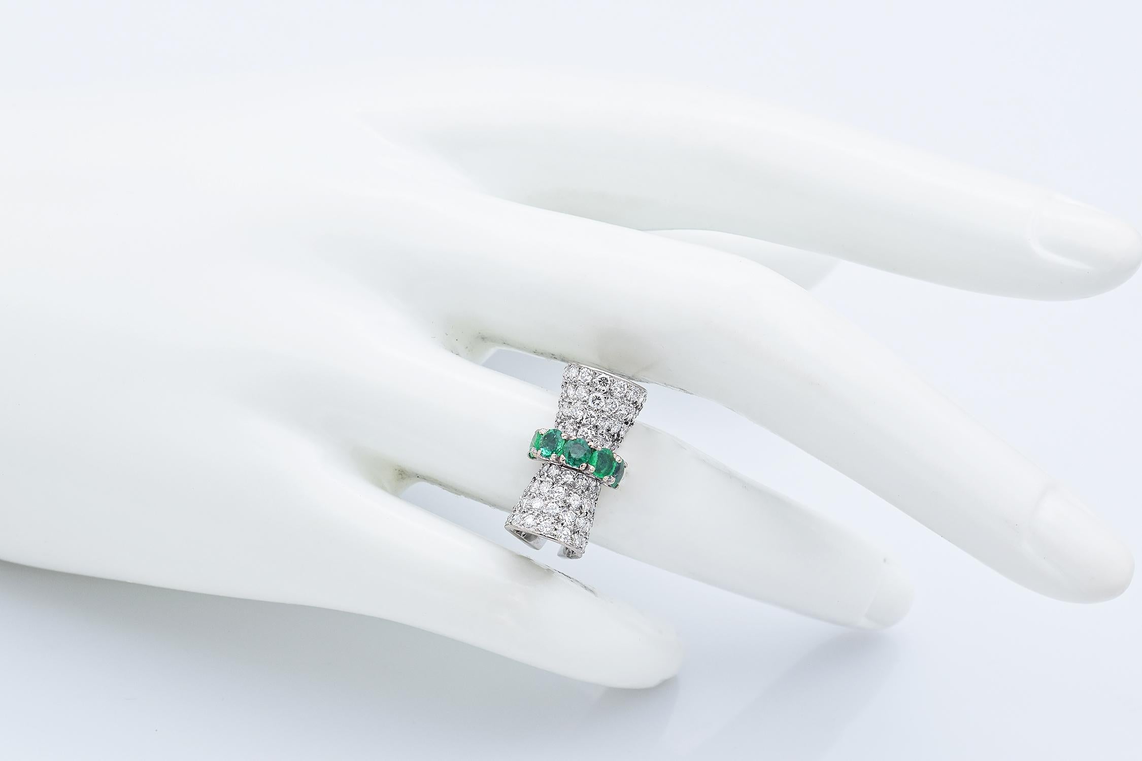 H. Stern 18K White Gold Emerald & 1.60 TCW Diamond Bow Ring with Box Size 5.5 3