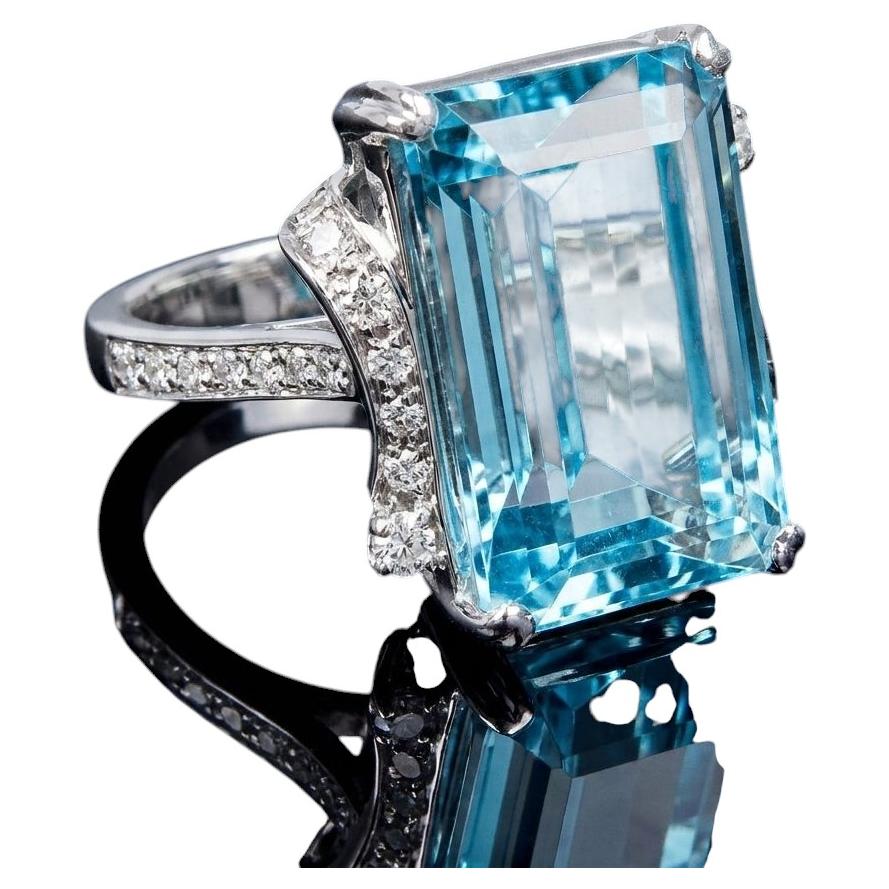 H. Stern 18K White Gold Emerald Cut Aquamarine Diamond Ring For Sale