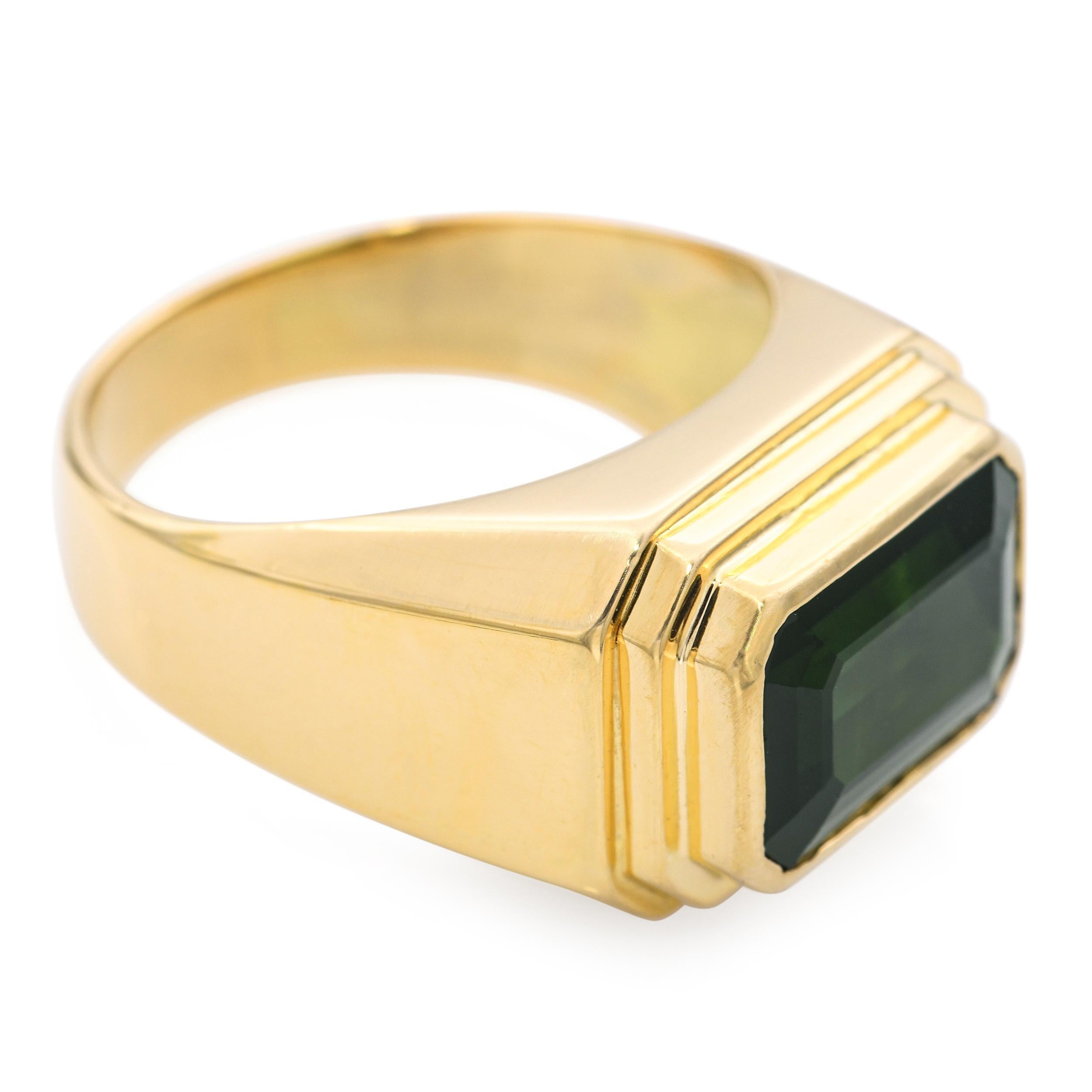 H. Stern Anillo de oro amarillo de 18 quilates con turmalina verde de 5,01 ct en venta 1