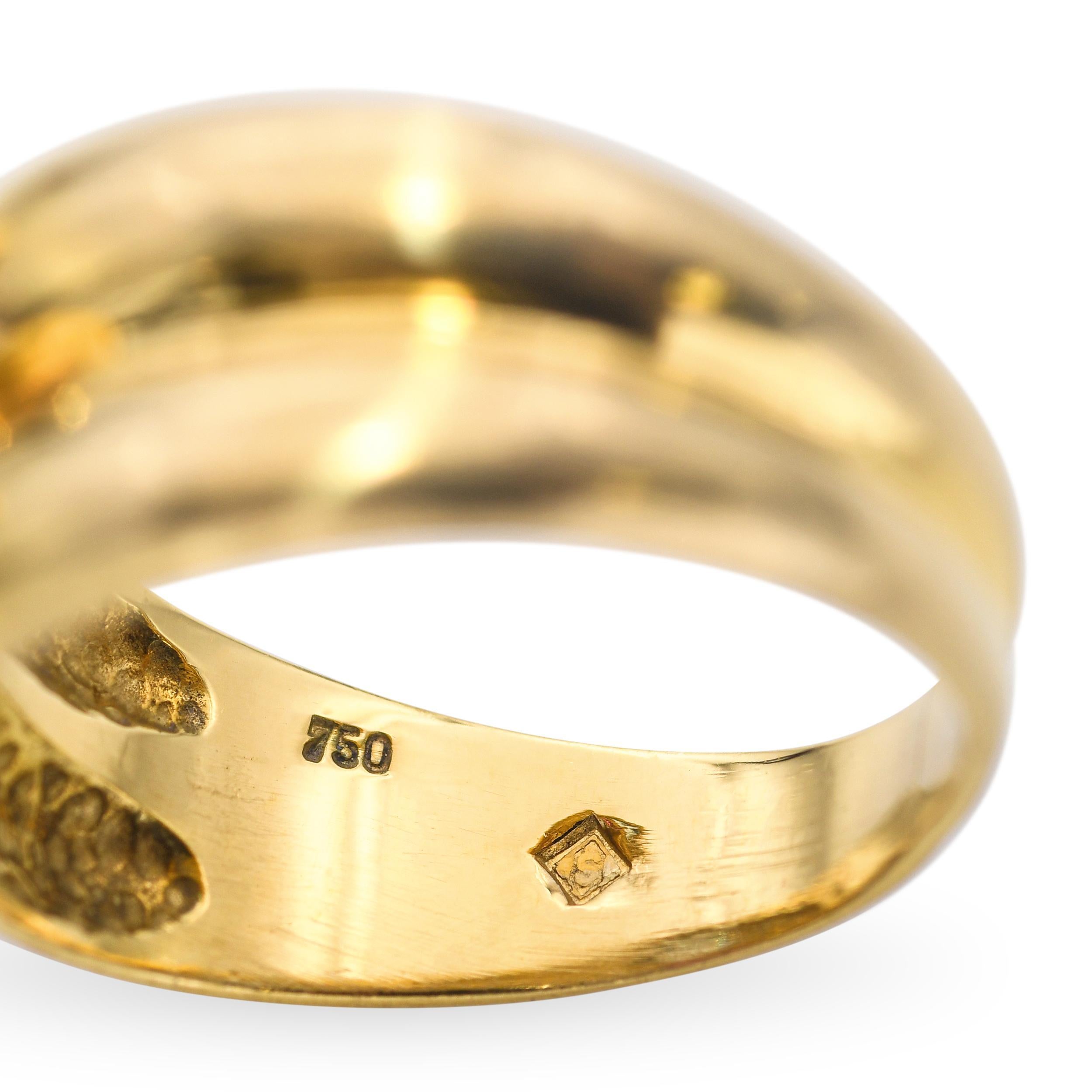 Taille Marquise H. Stern Bague à double anneau en or jaune 18k aigue-marine et grenat en vente