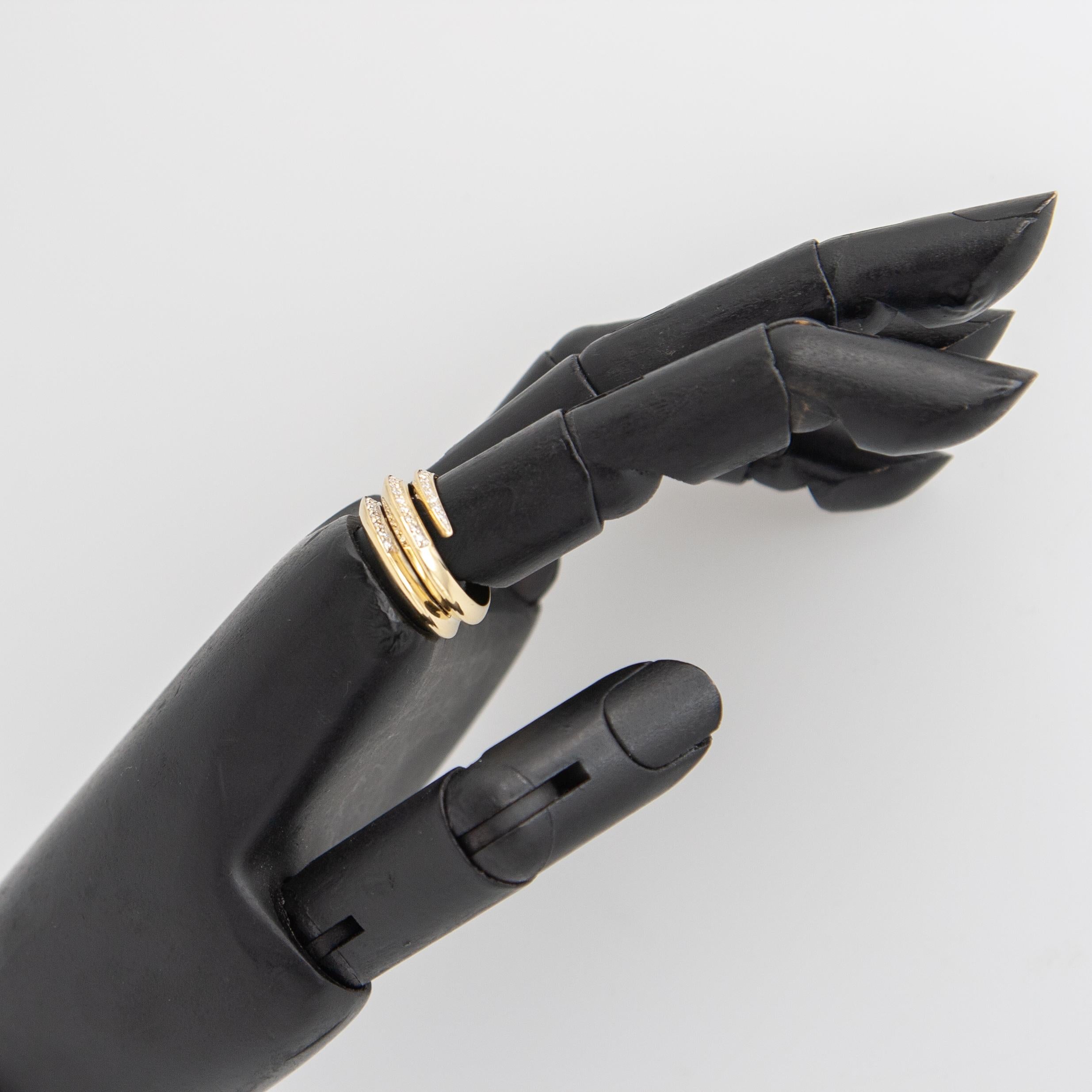 H. Stern Bague enveloppante en or jaune 18K avec diamants en vente 1