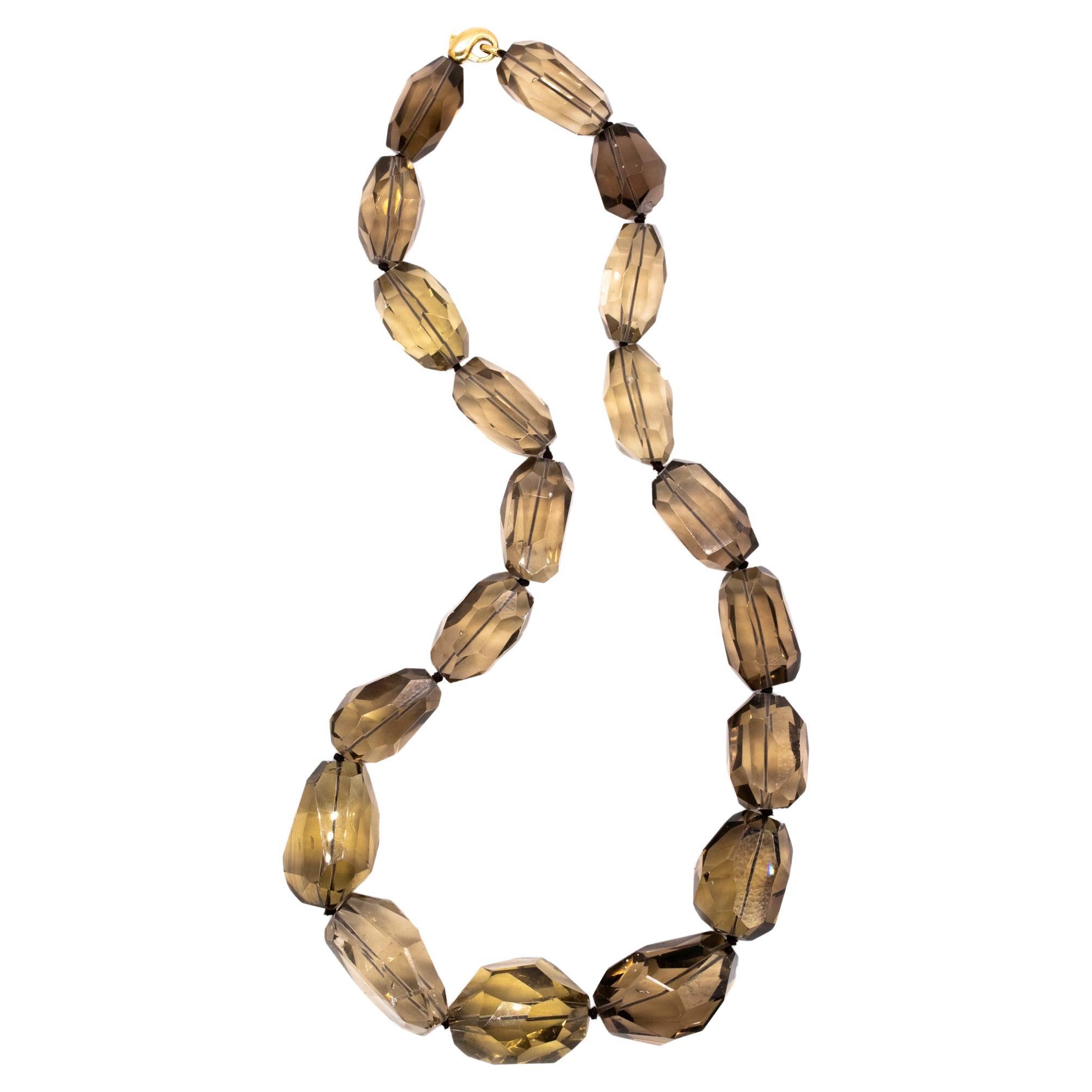 H. Stern 18Kt Gold Massive Necklace with 2550 Ctw Faceted Greenish Smokey Quartz For Sale