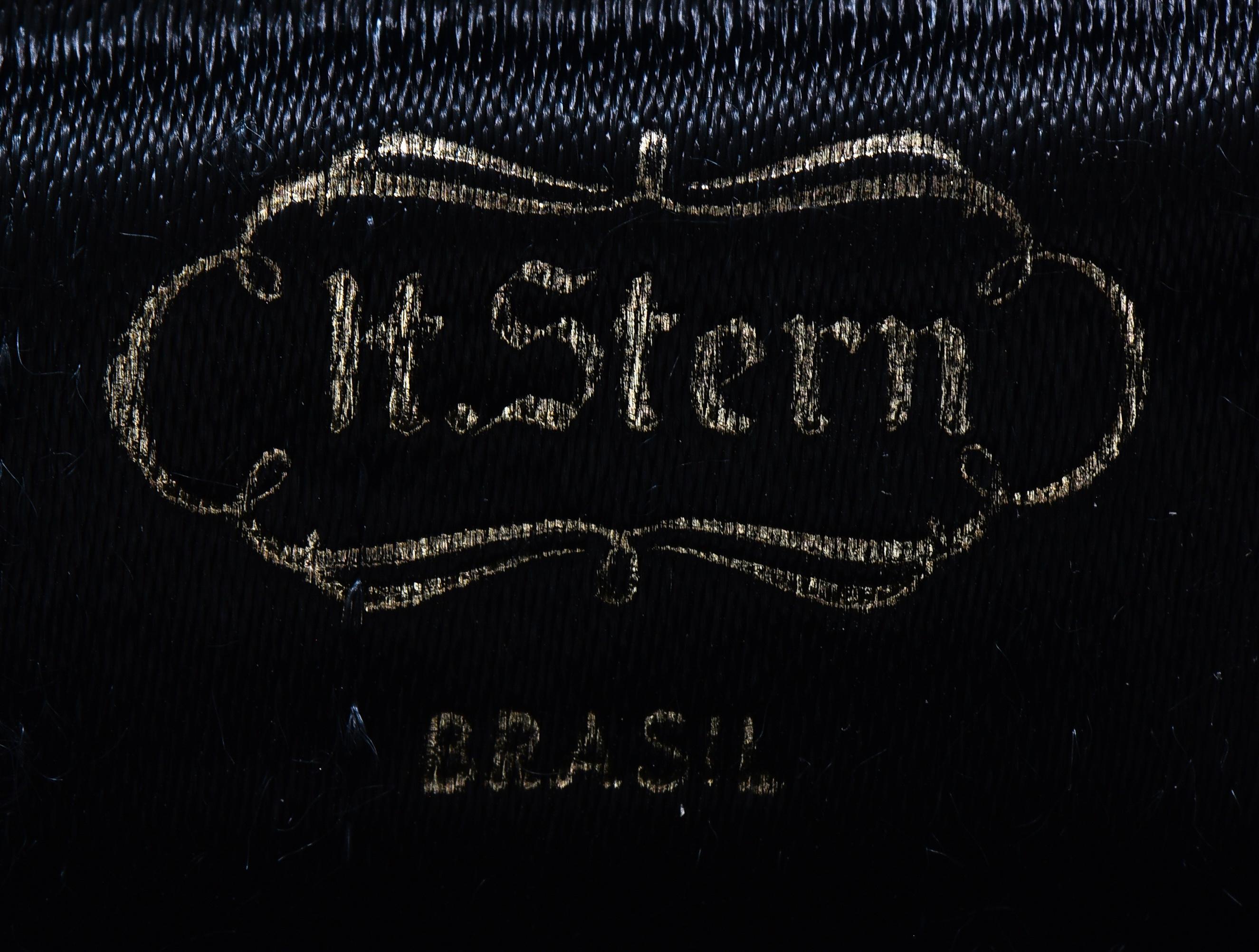 H. Stern Bracelet à maillons feuillagés vintage en or jaune 18 carats multi-gemmes, années 1950 en vente 3