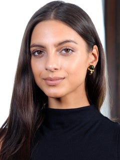 H. Stern 1980's Garnet Tourmaline 18 Karat Yellow Gold Vintage Cabochon Earrings