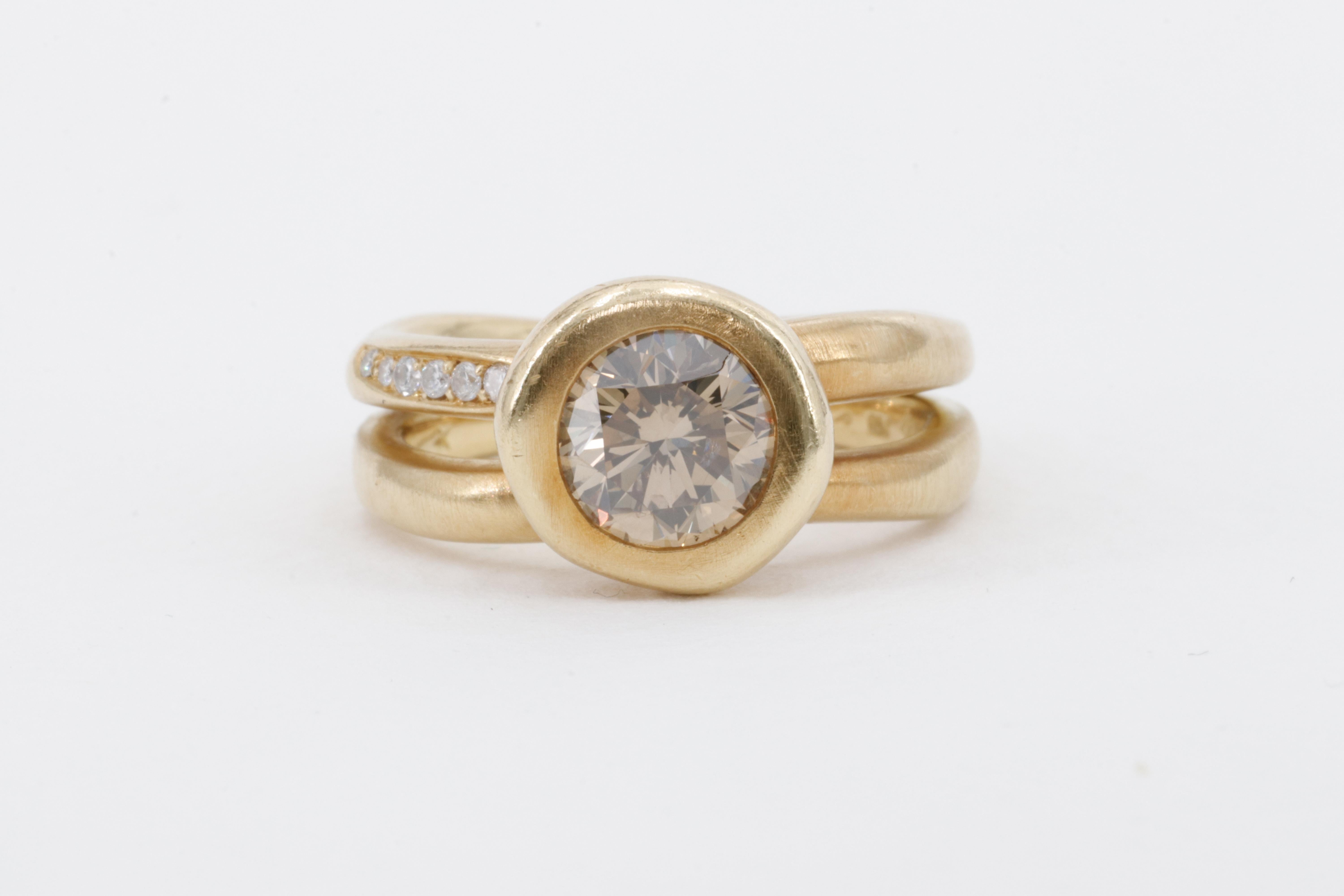 H. Stern Bezel Set Cognac Brown 1.55 Carat Diamond Ring in 18 Karat Yellow Gold  For Sale 1
