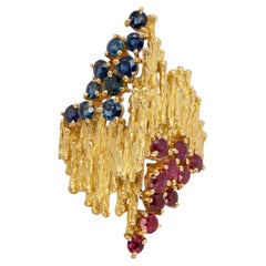 H. Stern Brazilian 18 Karat Yellow Gold Ruby Sapphire Textured Abstract Ring