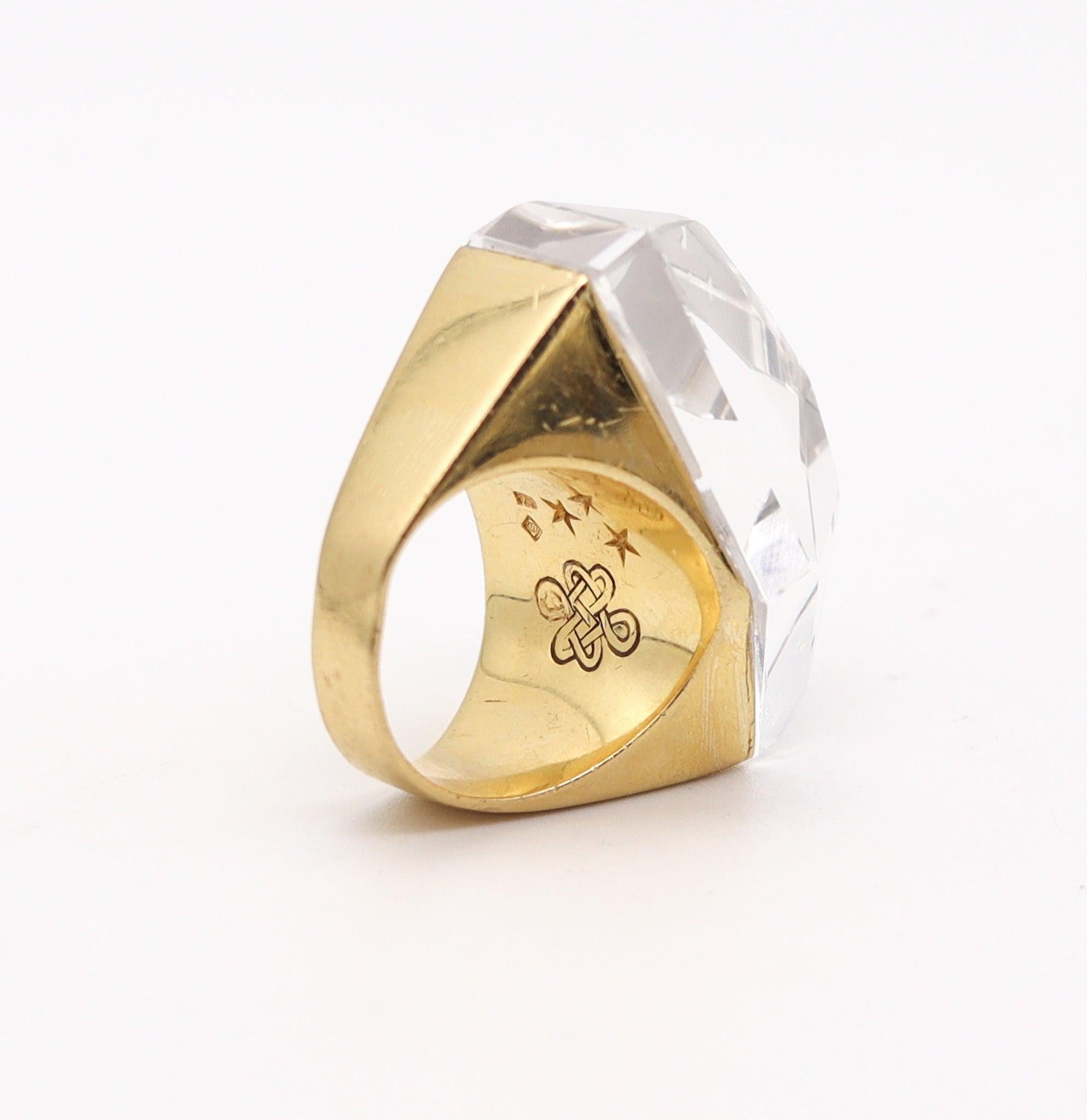 H. STERN By Diane Von Furstenberg Geometric Power Ring In 18Kt Gold & Rock In Excellent Condition For Sale In Miami, FL