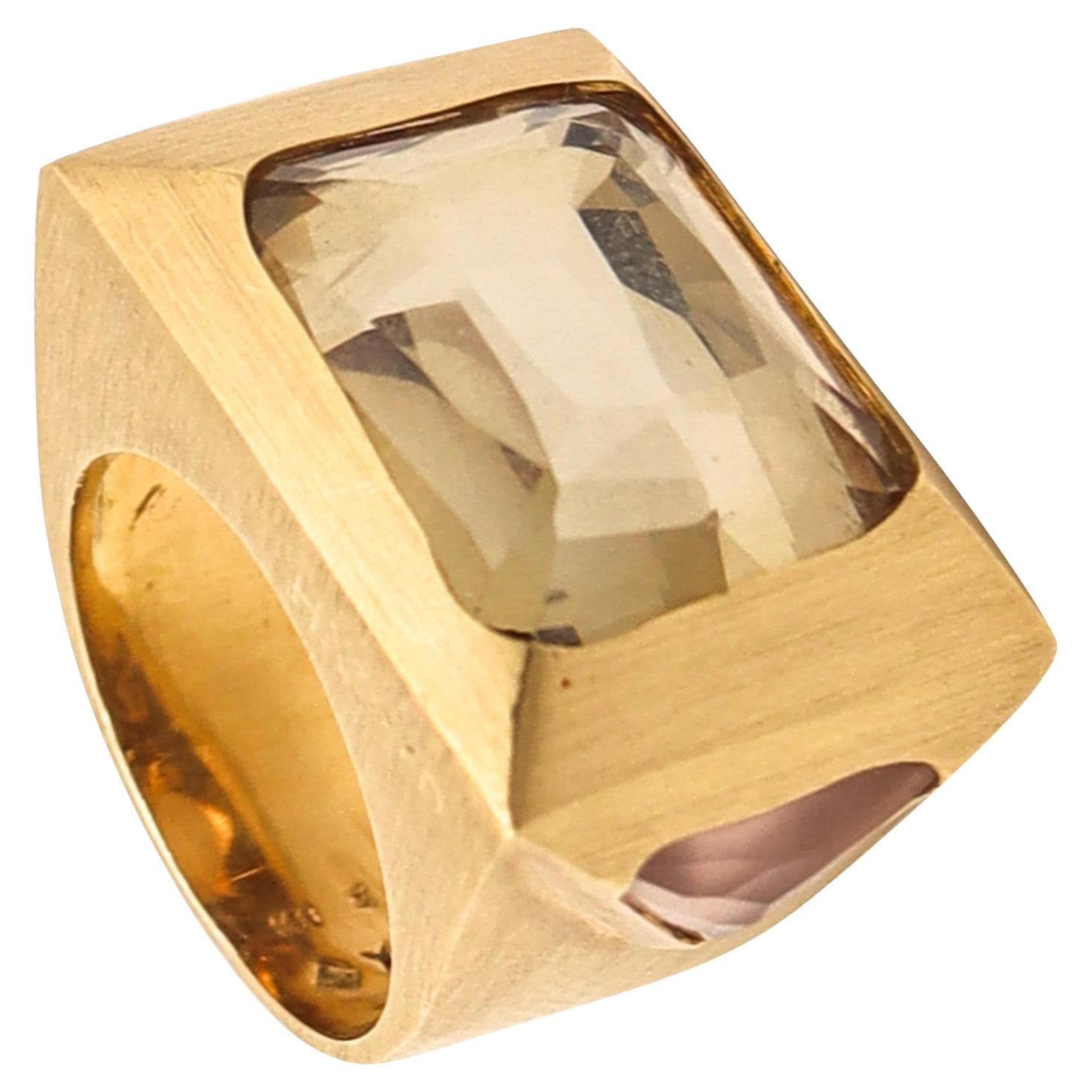 H. STERN By Diane Von Furstenberg Sculptural Cocktail Ring In 18Kt Gold & Quartz