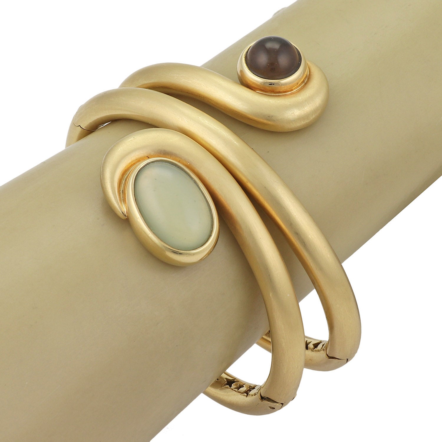 H. Stern Chalcedony & Smokey Quartz 18k Gold Hinged Wrap Bangle Bracelet For Sale