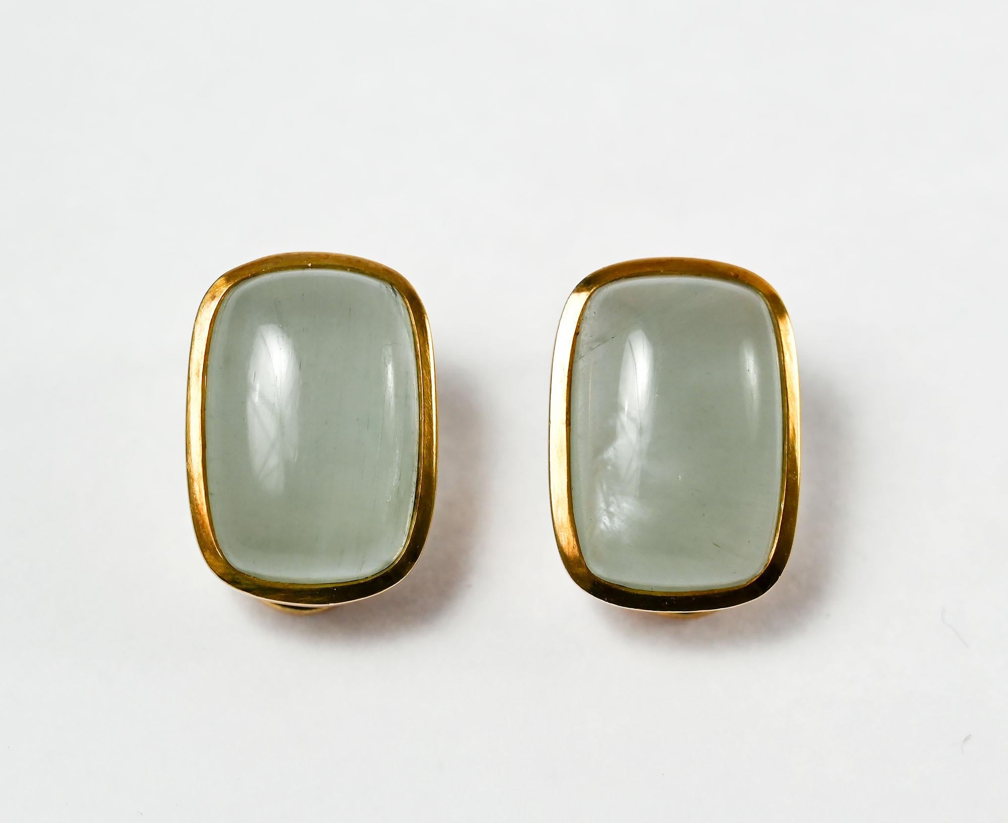 H. Stern rectangular chrysoprase earrings surrounded by a gold collar. The stone is a translucent, warm soft green tone. Chrysoprase is considered a stone that brings prosperity and good fortune. 
What could be better than wearing a beautiful pair