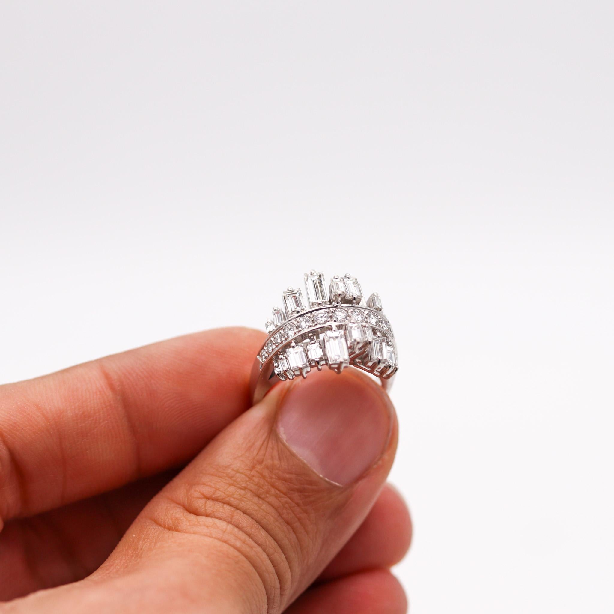 Women's H. Stern Cluster Cocktail Ring In 18Kt White Gold With 2.85 Ctw In VVS Diamonds For Sale