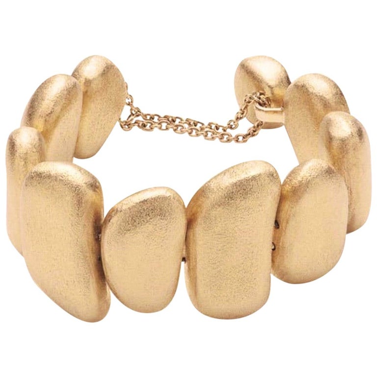 H. Stern Contemporary 10 Textured Golden Stones Bracelet 18 Karat Gold ...