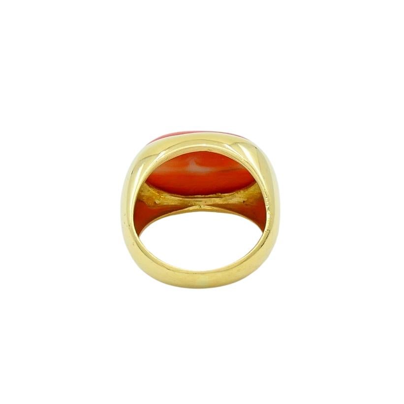H. Stern Anello di corallo in oro 18k Gioielli d'epoca in vendita 1