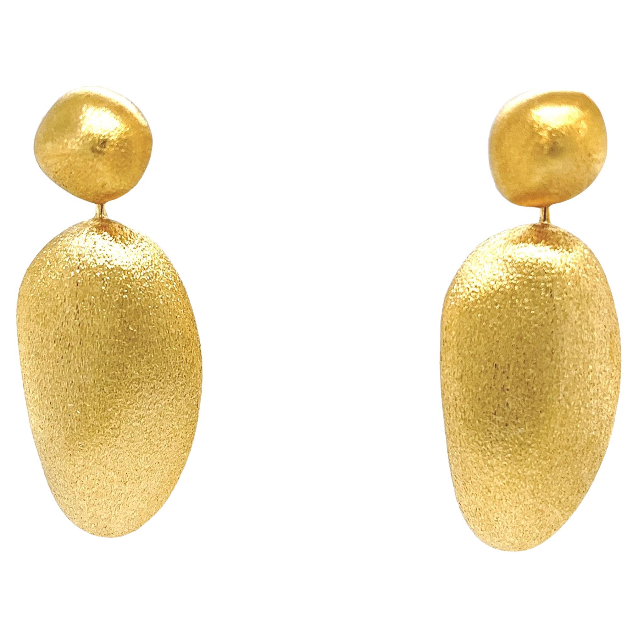H. Stern Day Night Convertible Textured Drop Earrings Yellow Gold