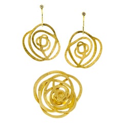 H. Stern Demi Parure Grupo Corpo 18 Karat Yellow Gold Earrings and Ring