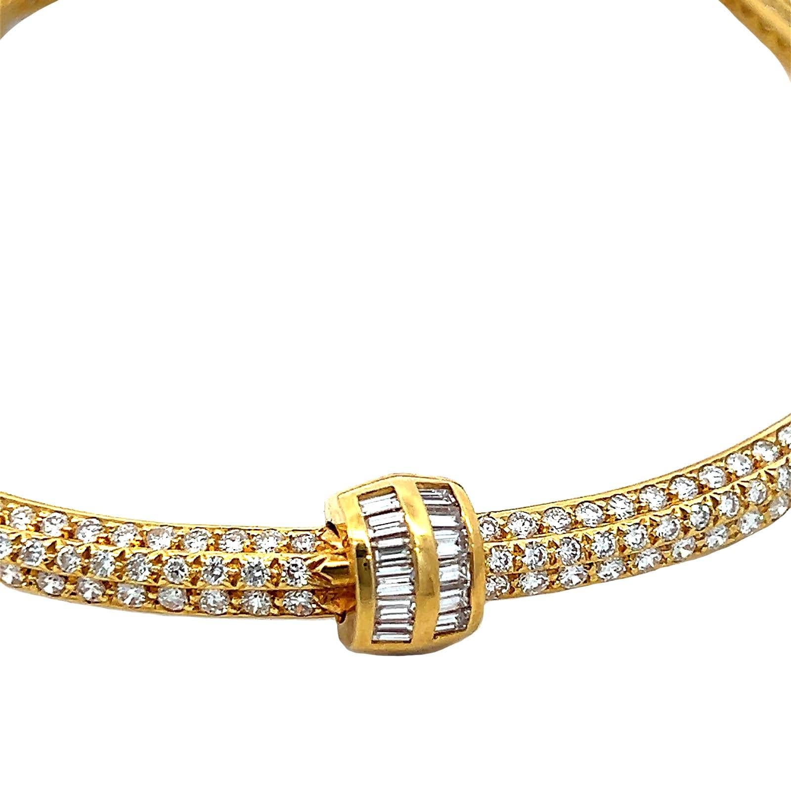 H. Stern, 18-karat yellow gold choker necklace with 11.80 carats of high color, and H. Stern, 18-karat yellow gold choker necklace with 11.80 carats of high color and clarity white diamonds.   The exceptional craftsmanship and undeniable beauty are