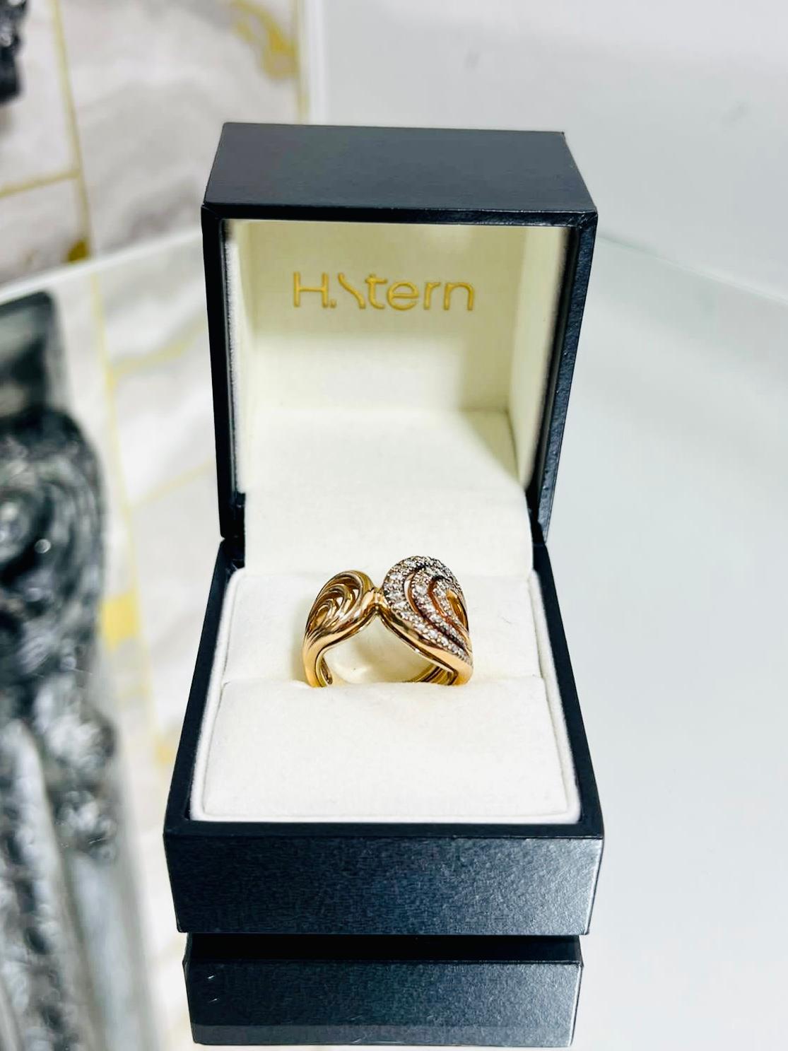 Modern H Stern Diamond Swirl Ring in 18k Rose Gold 