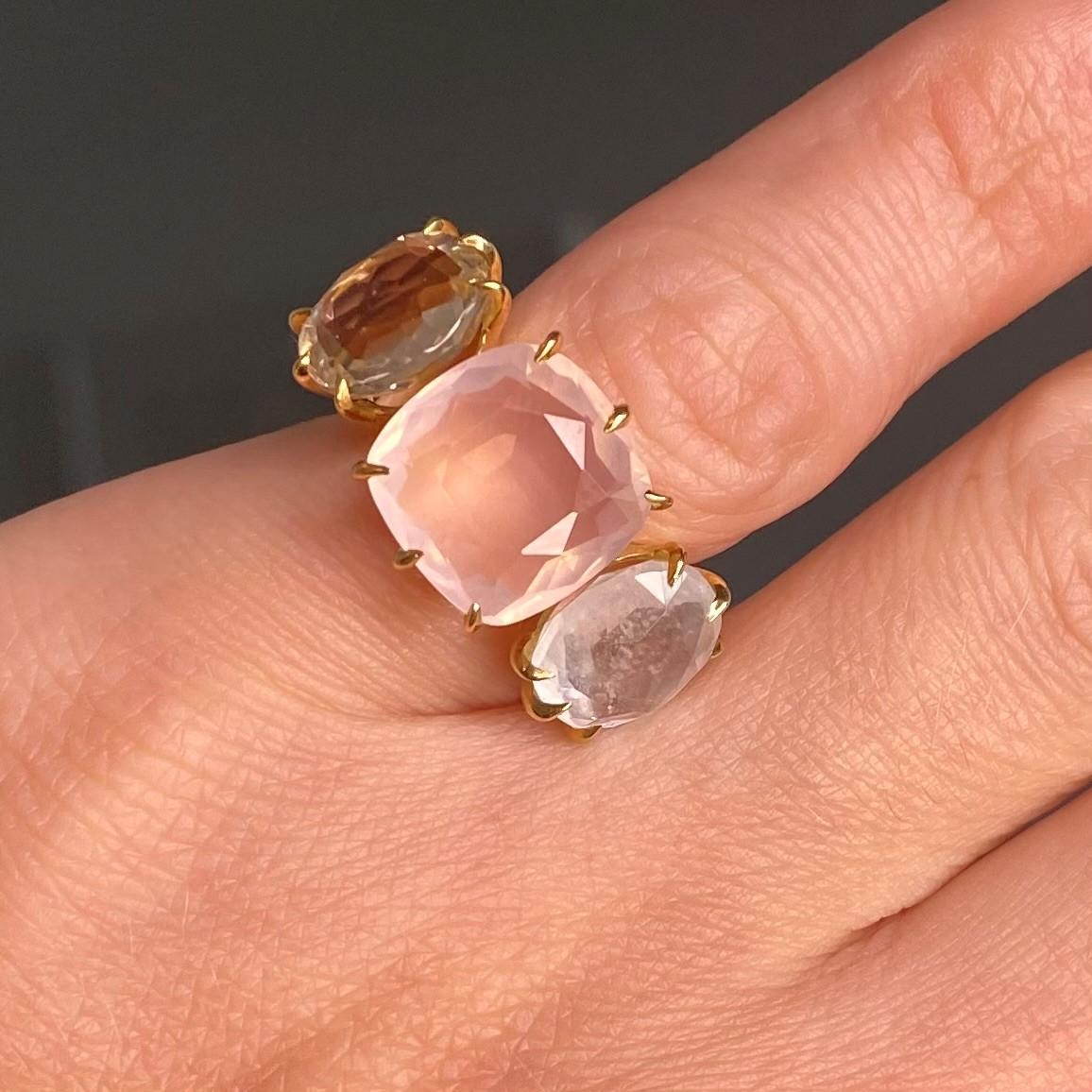 H. Stern Diane von Furstenberg Cocktail Ring 18Kt Gold with 14.71 Ctw Gemstones In Excellent Condition In Miami, FL