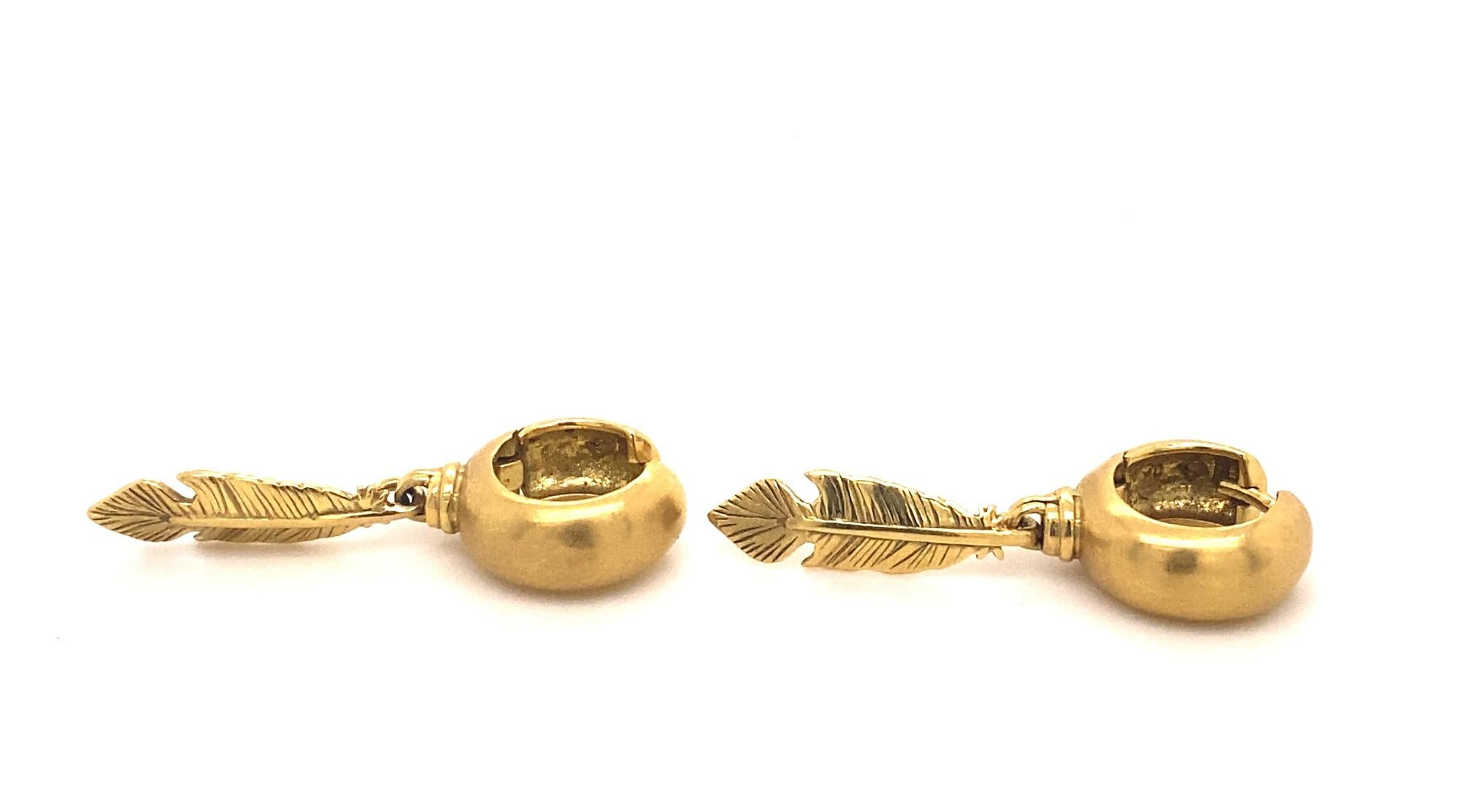 H. Stern Feather 18K Gold Earrings Purangow Collection For Sale 1