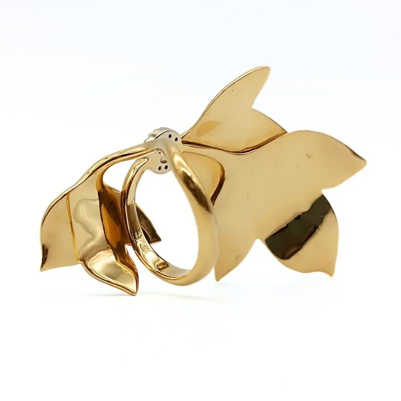 Brilliant Cut H. Stern Gold Ring Leaf Shape with Diamonds For Sale
