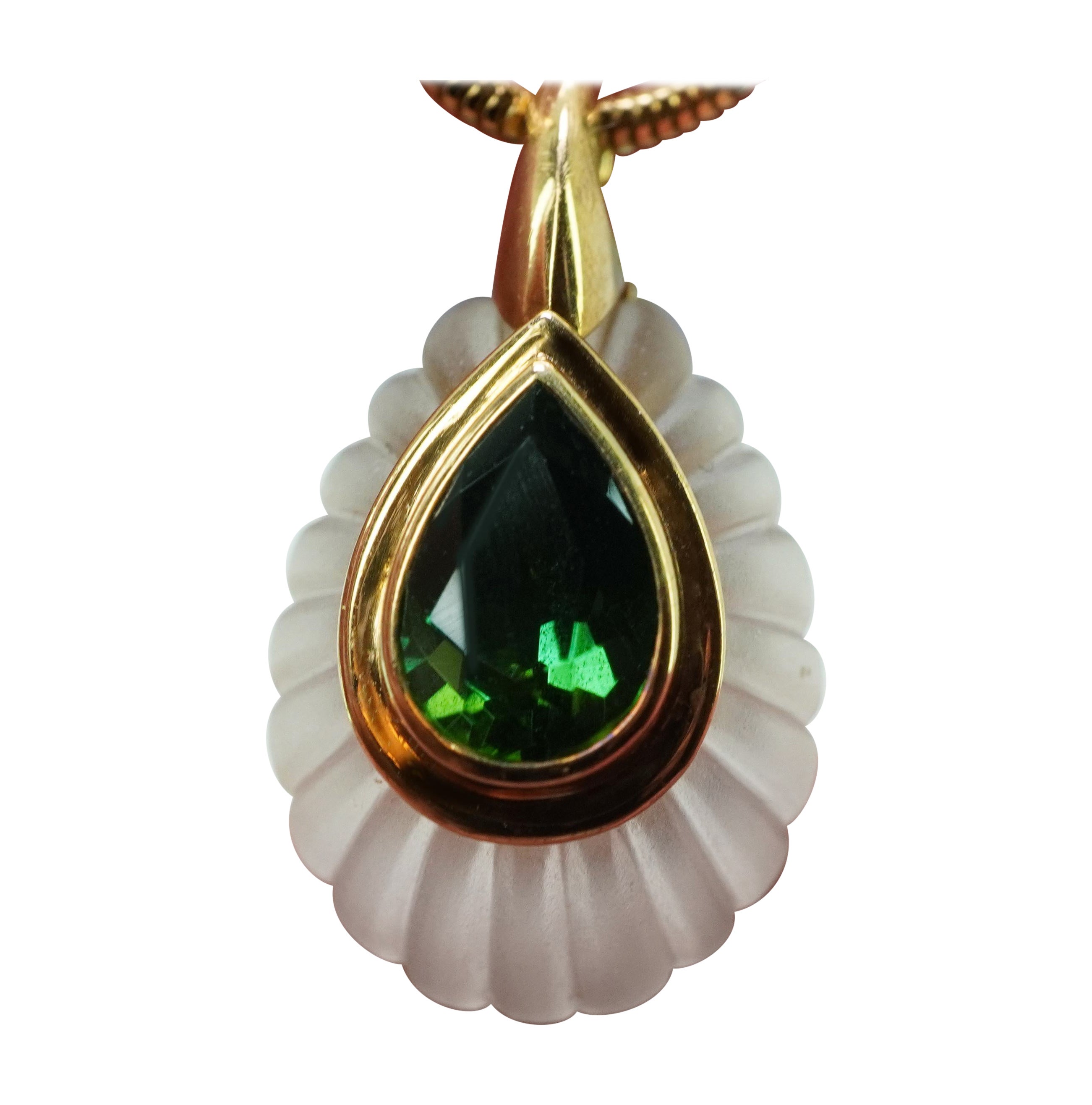 H Stern Green Tourmaline Carved Rock Crystal Necklace 18K Gold Designer Signed (en anglais) en vente