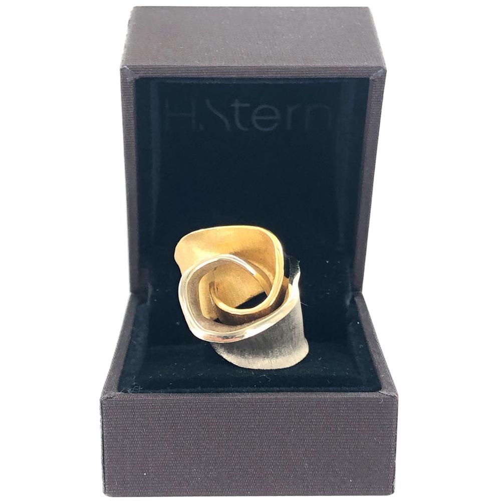 H. Stern Grupo Compo 18 Karat Two-Tone Ring at 1stDibs