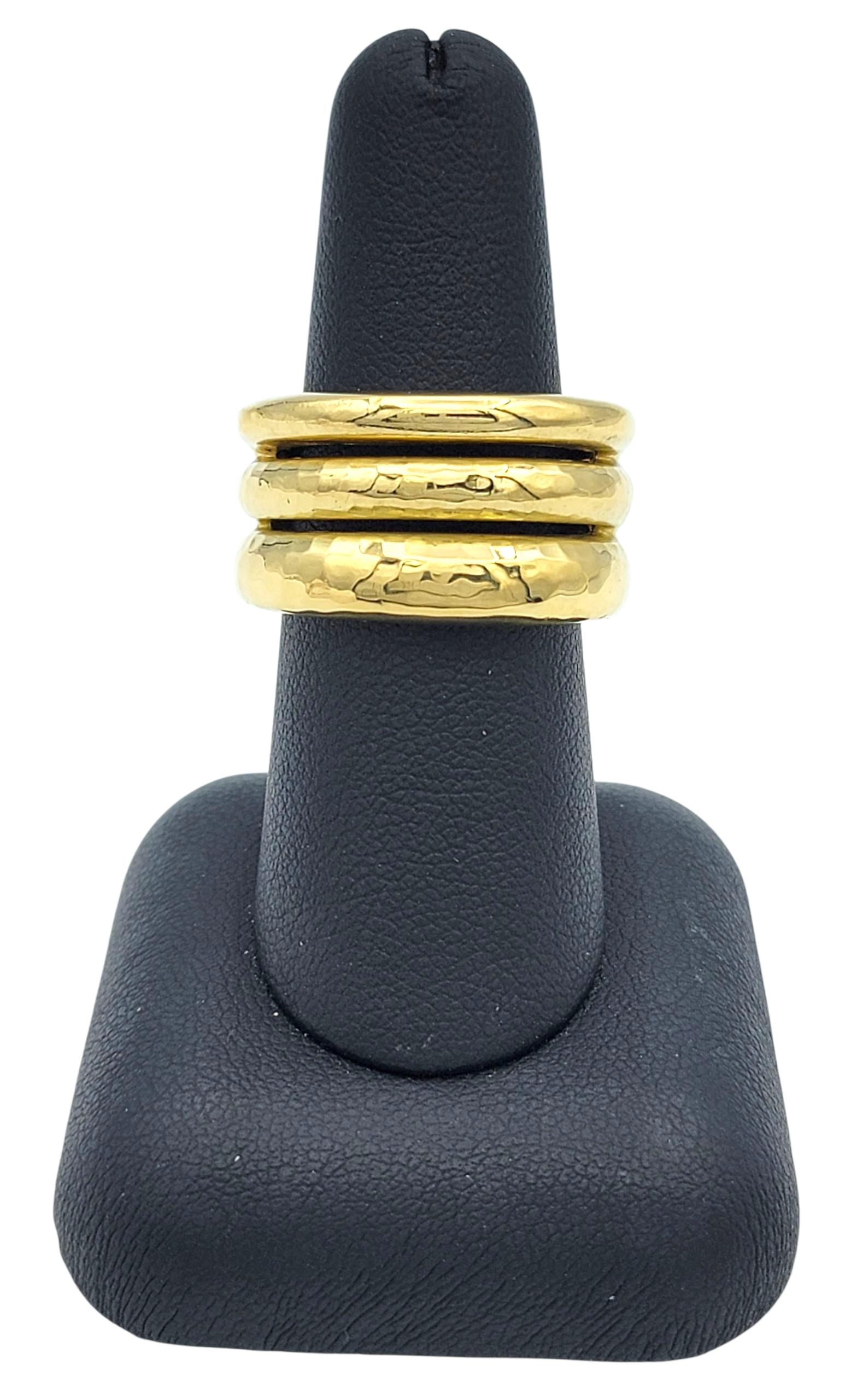 H. Stern Louise Wide Three Row Hammered Band Ring in 18 Karat Yellow Gold For Sale 4