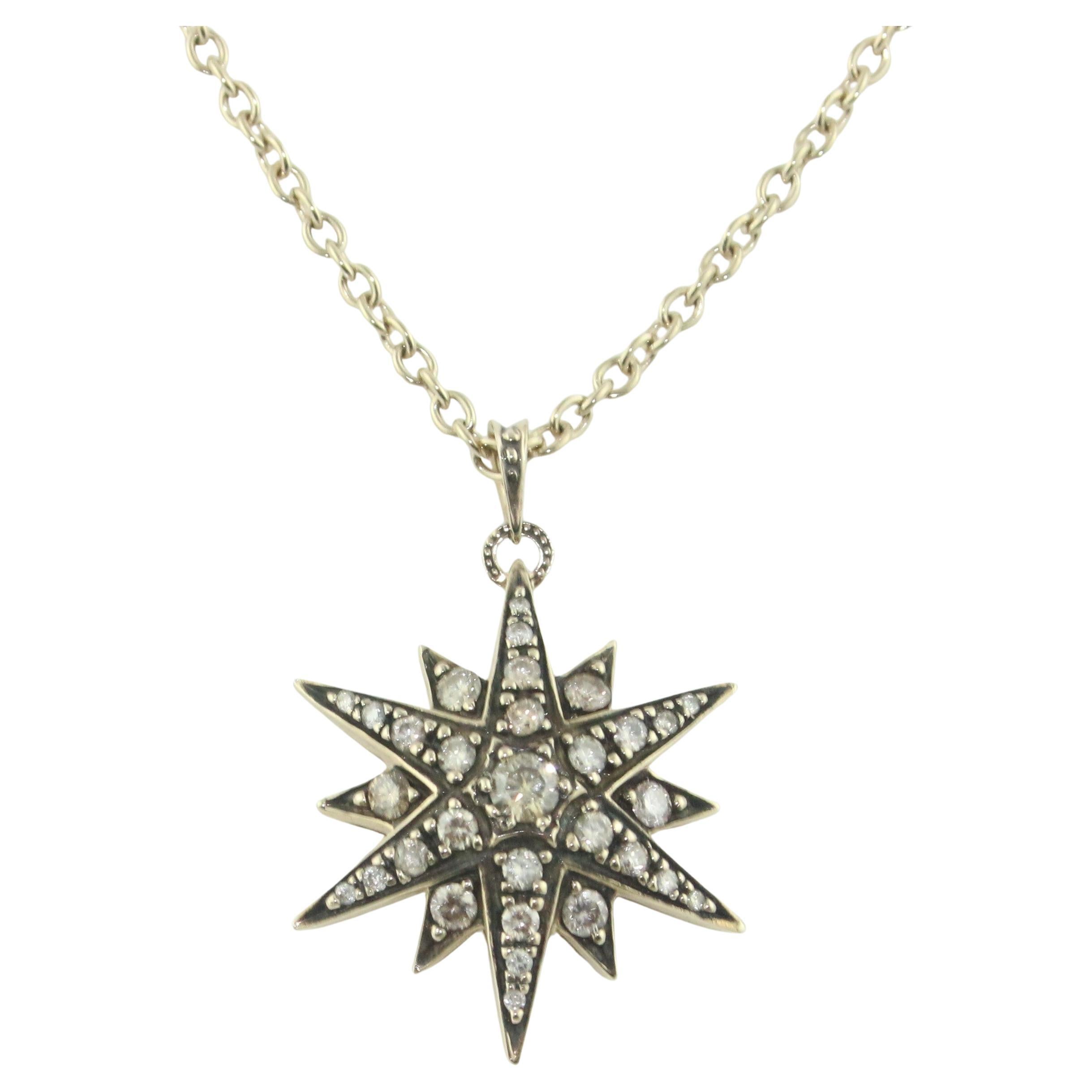 H. Stern Star Collectional Pendentif grande étoile en or jaune 18K avec chaîne Collier