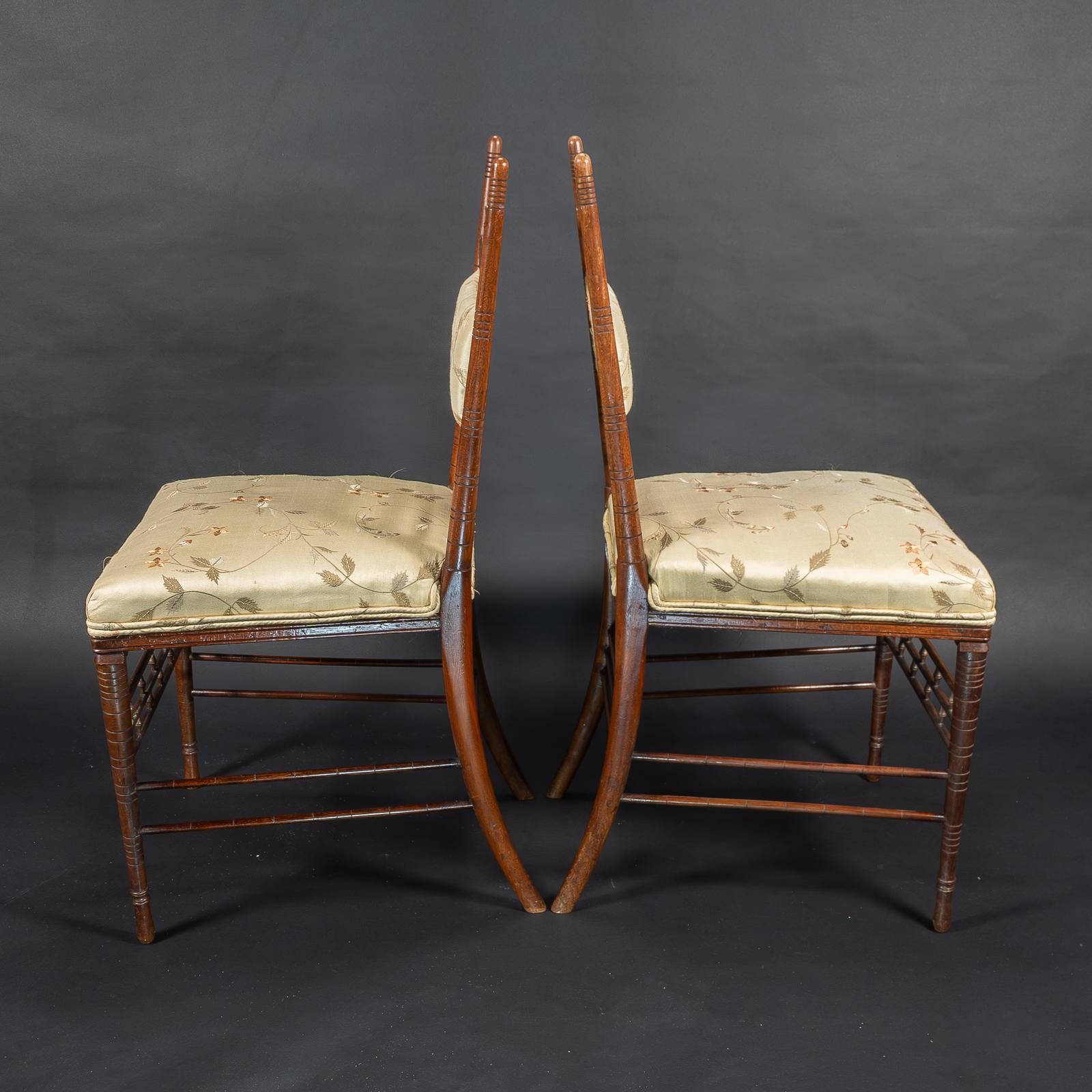Walnut H. W. Batley for Collinson & Lock. A Fine Pair of Aesthetic Movement Side Chairs For Sale