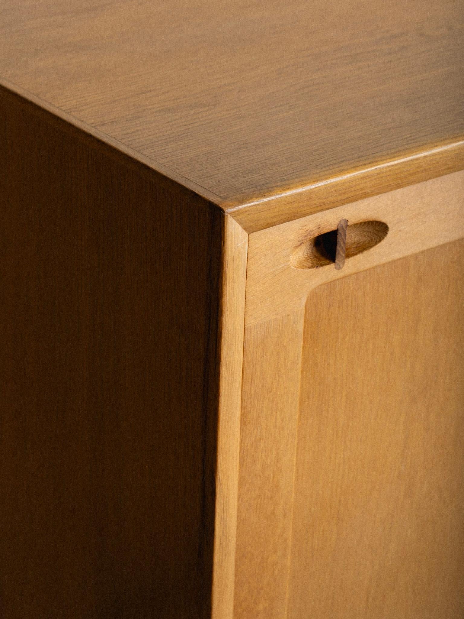 Legno H. W. Klein for Bramin Oak Sideboard in vendita