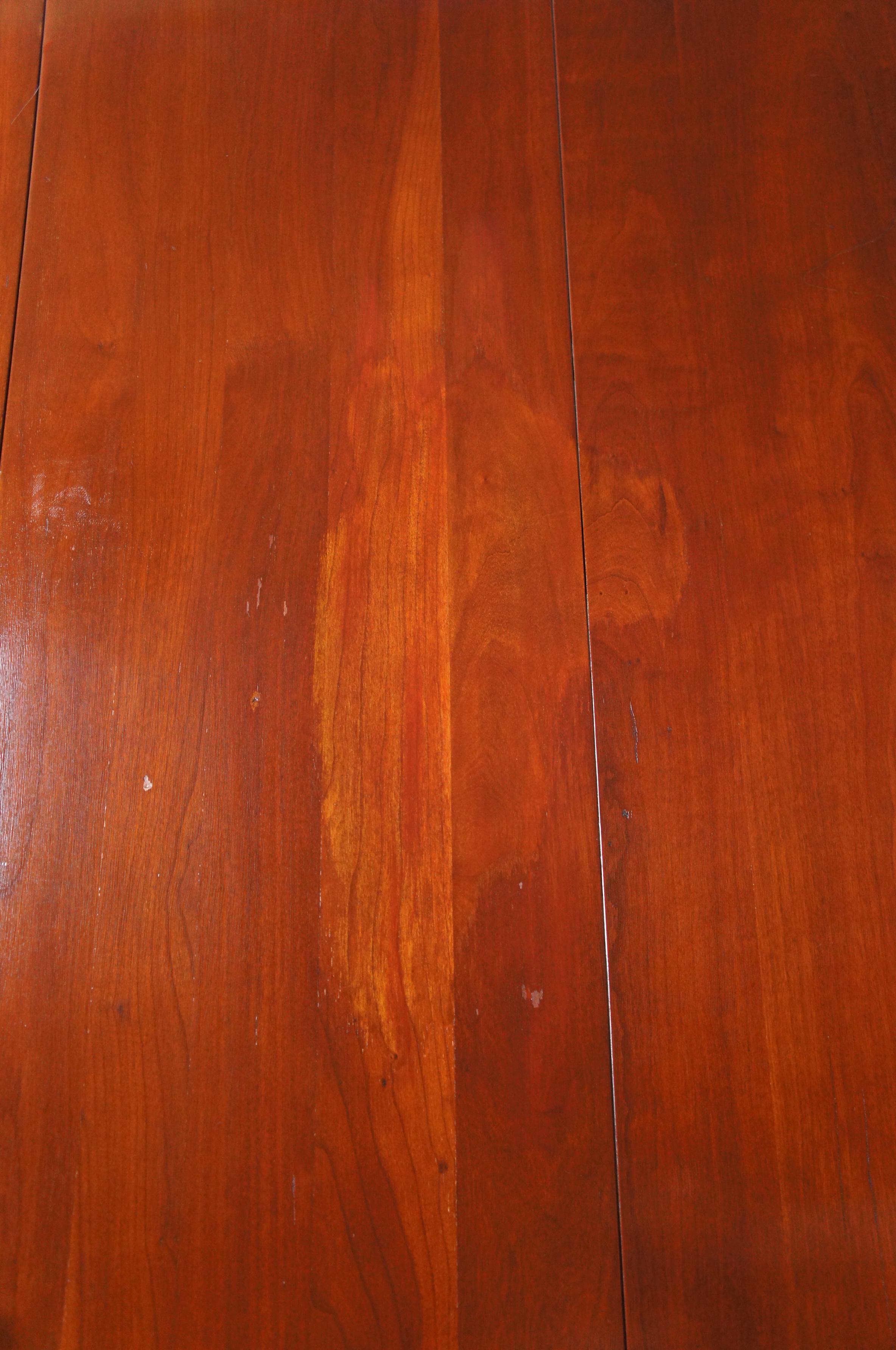 H Willett Wildwood Cherry Drop Leaf Gateleg Dining Table Barley Twisted Vintage In Good Condition In Dayton, OH