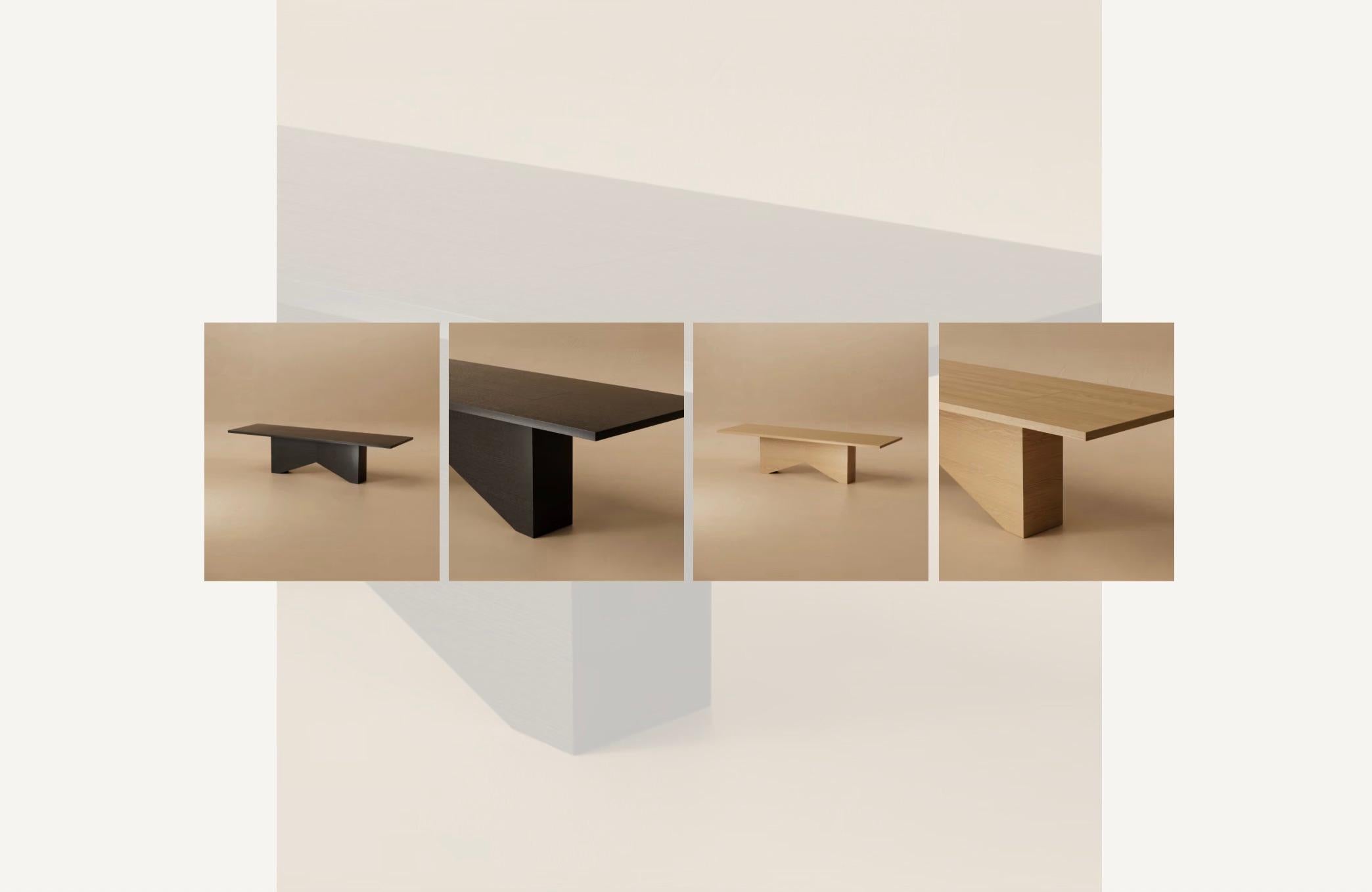 Fait main H.03 Table de salle à manger / Oak Nature par Lusano en vente