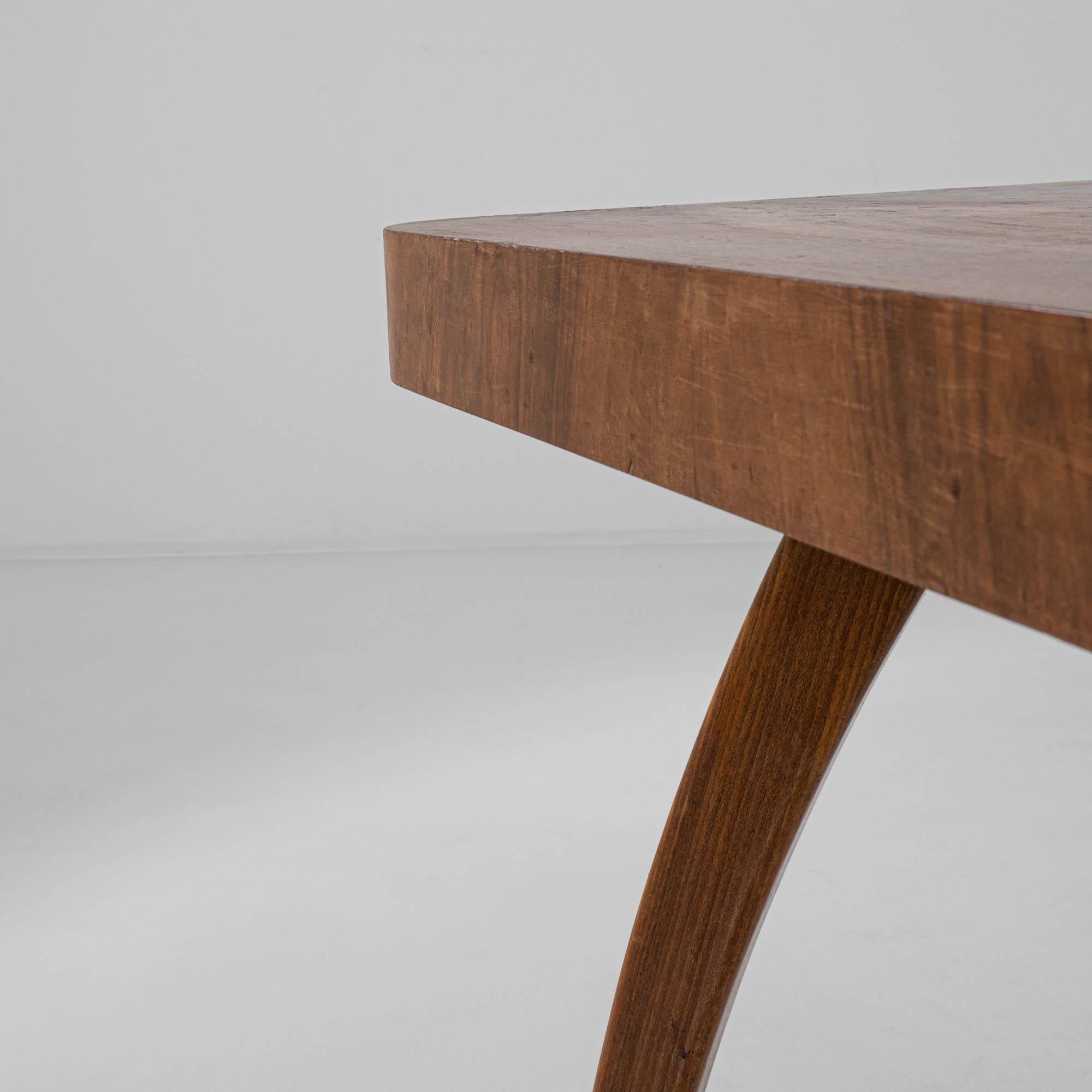 Bentwood H259 Spider Table by Jindrich Halabala For Sale