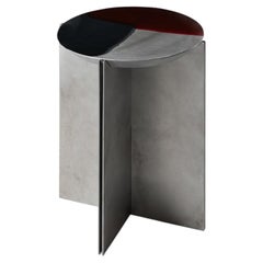 Tavolino H8 in metallo e alluminio decorato a mano, dello Studio Nyx