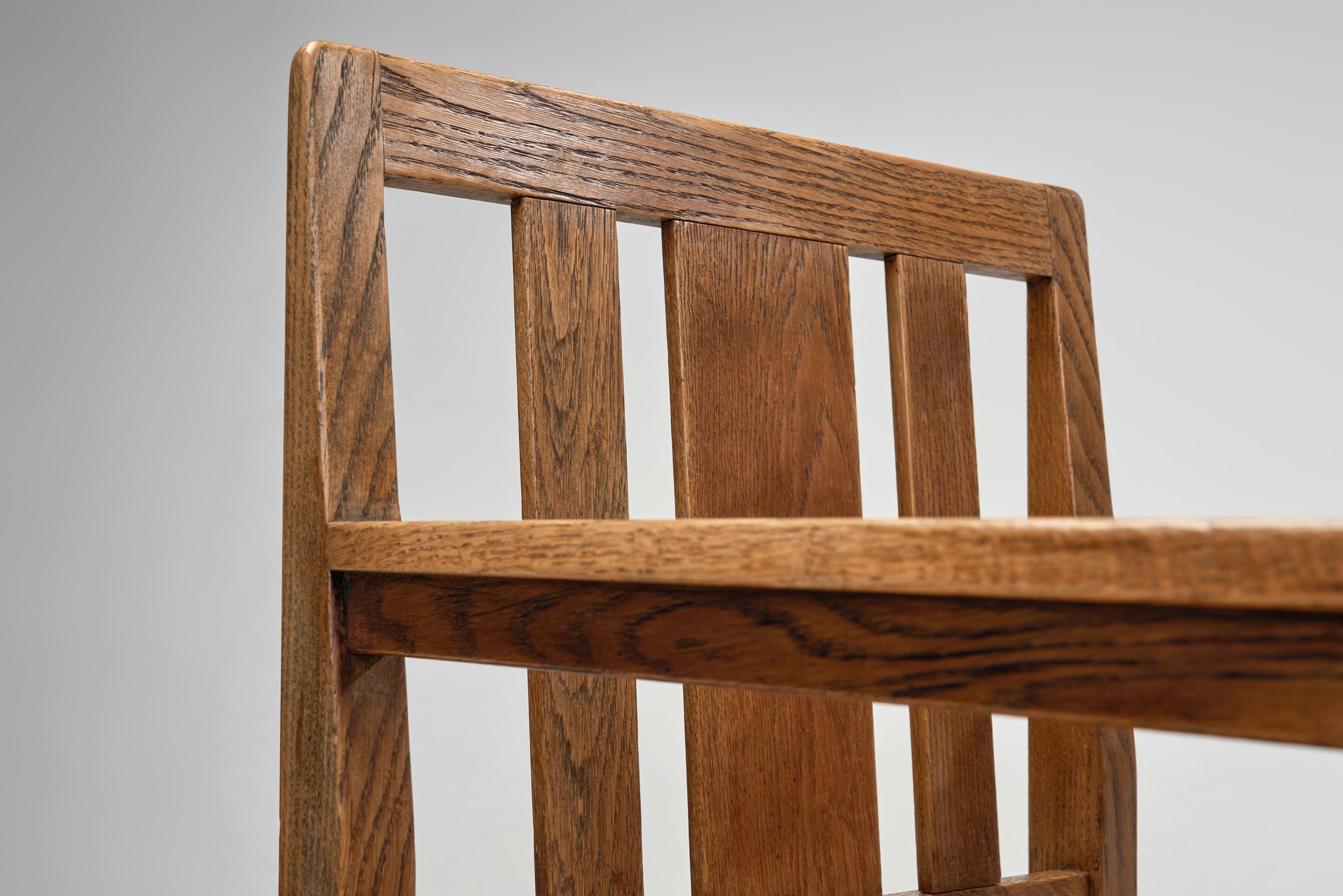 Fauteuil de l'école Haagse, Pays-Bas Première moitié du 20e siècle en vente 2