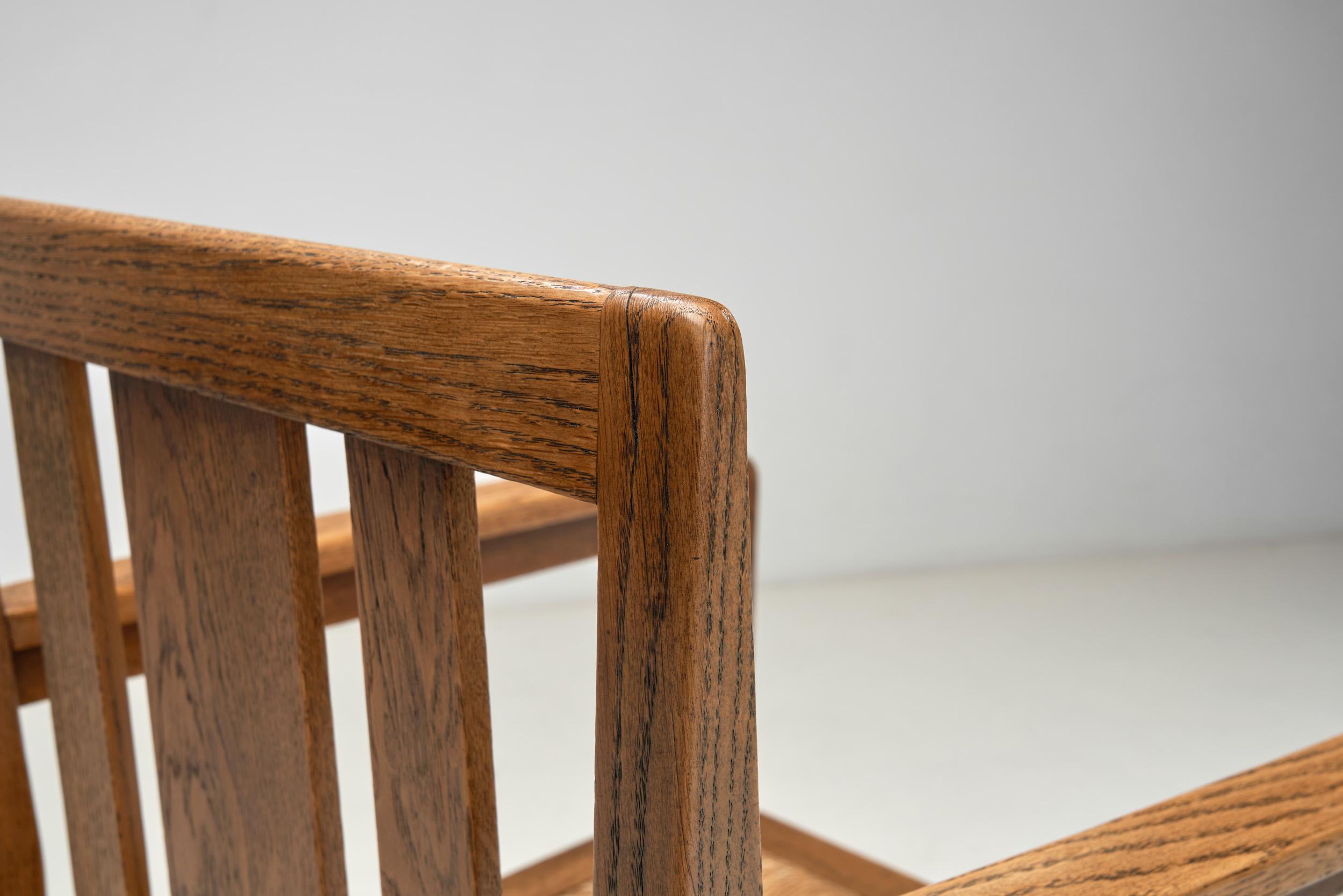 Bois Fauteuil de l'école Haagse, Pays-Bas Première moitié du 20e siècle en vente