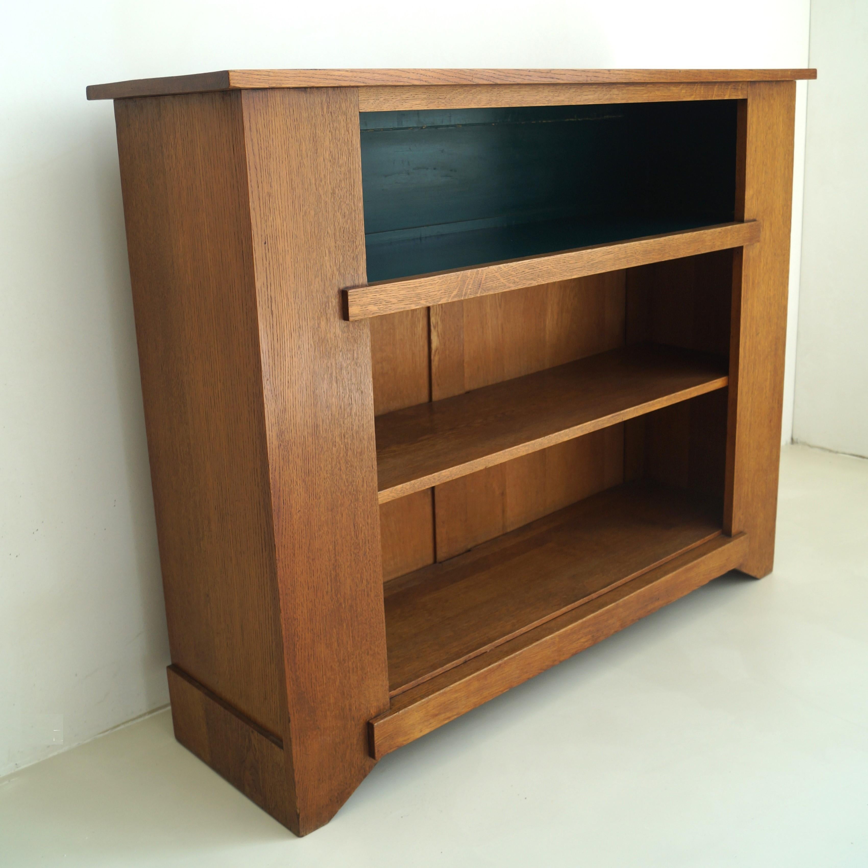 Haagse School Dutch Art Deco bookcase by Hendrik Wouda for Pander, 1924 For Sale 5