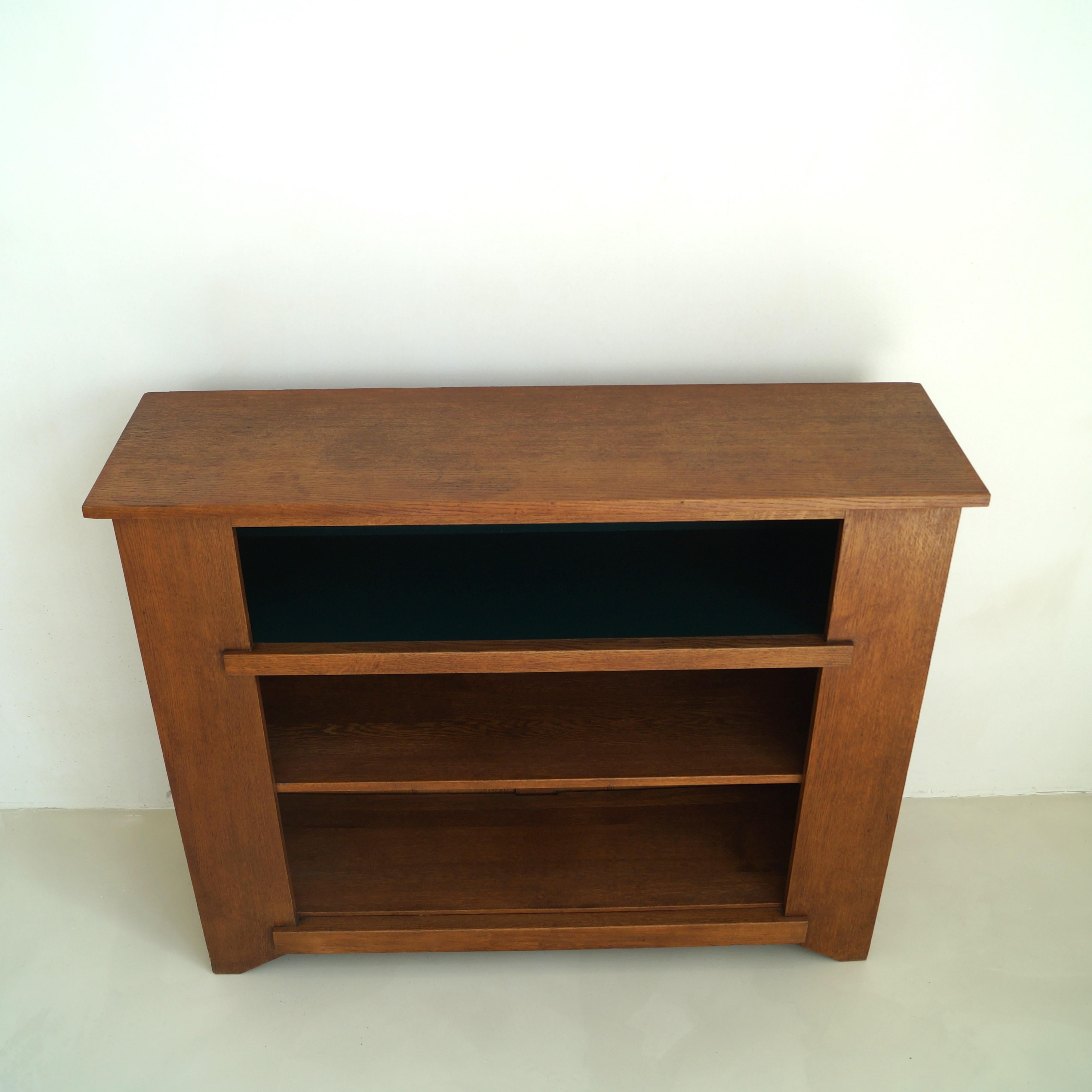 Haagse School Dutch Art Deco bookcase by Hendrik Wouda for Pander, 1924 For Sale 8