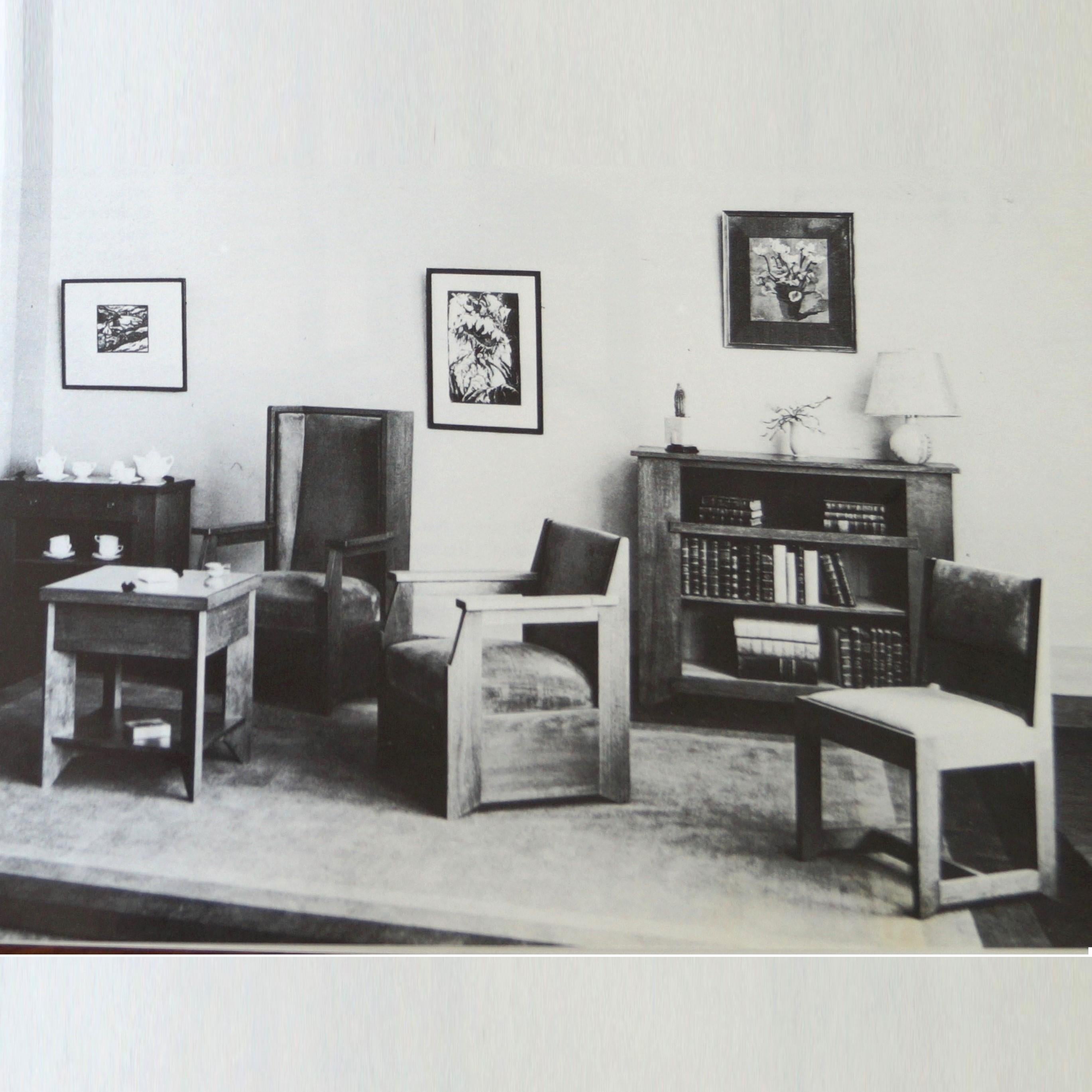 Early 20th Century Haagse School Dutch Art Deco bookcase by Hendrik Wouda for Pander, 1924 For Sale