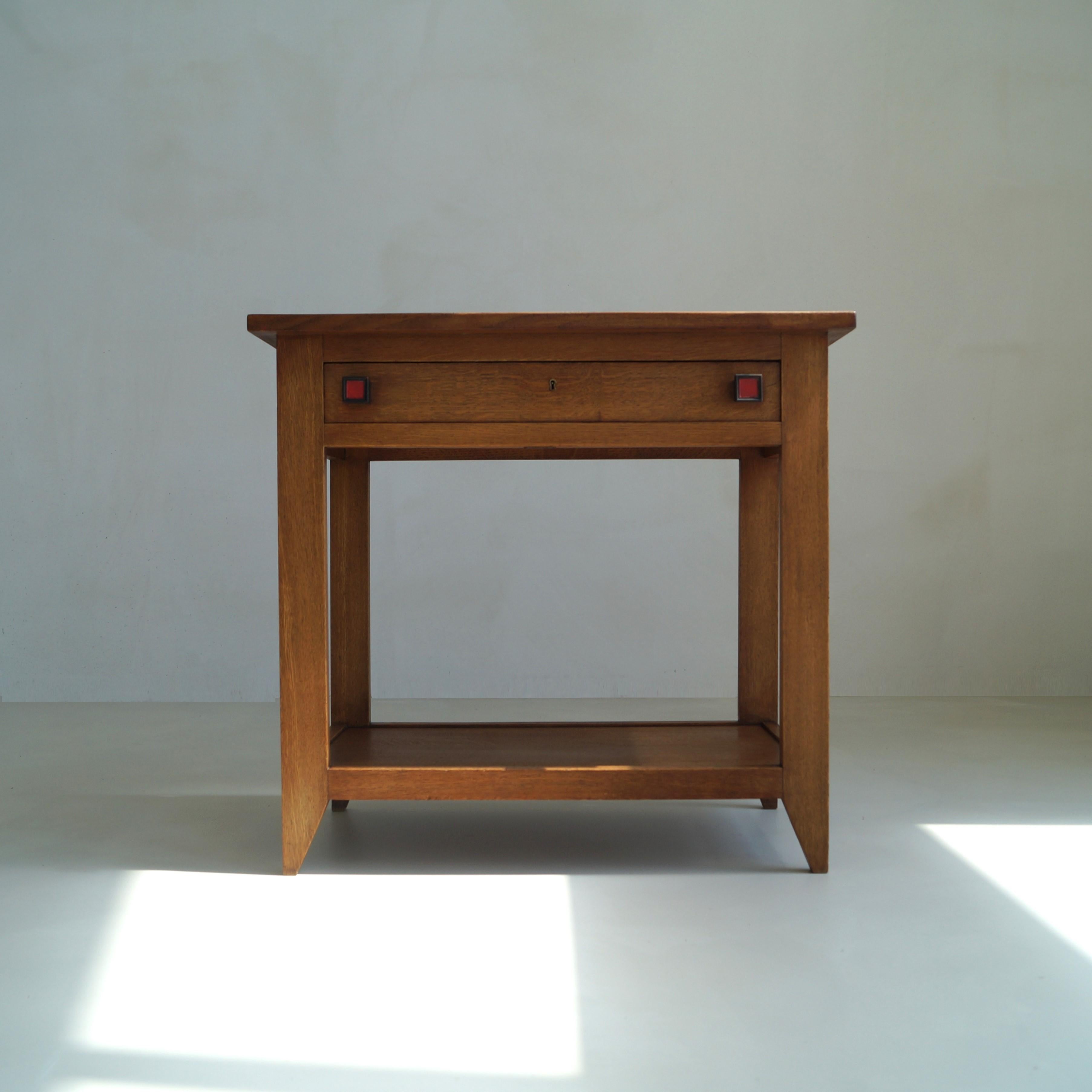Niederländischer Art-Déco-Beistell- oder Serviertisch der Haagse-Schule von Wouda für Pander, 1920er Jahre (Art déco) im Angebot