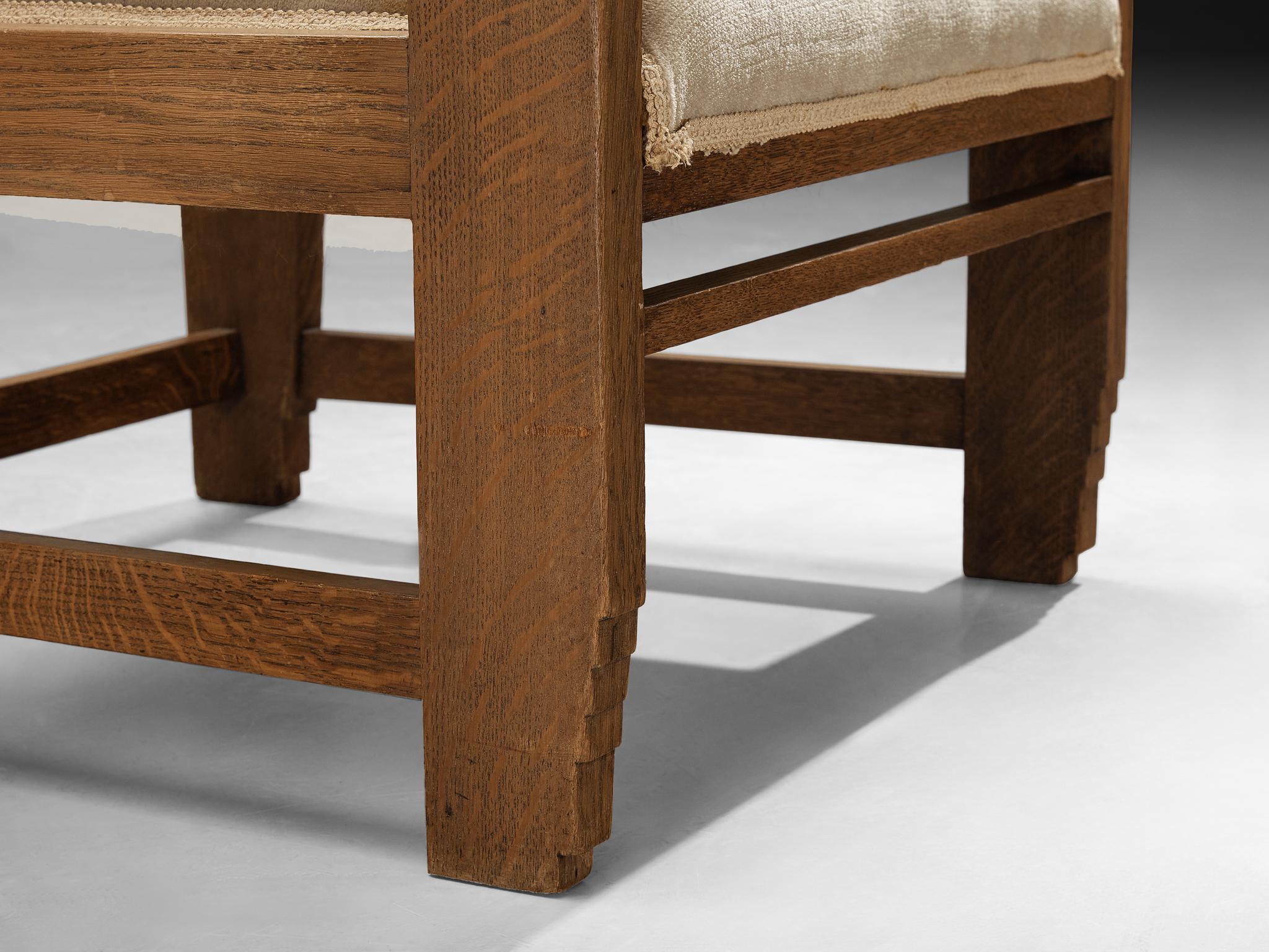 Néerlandais Paire de chaises longues de l'école Haagse en chêne et tissu beige